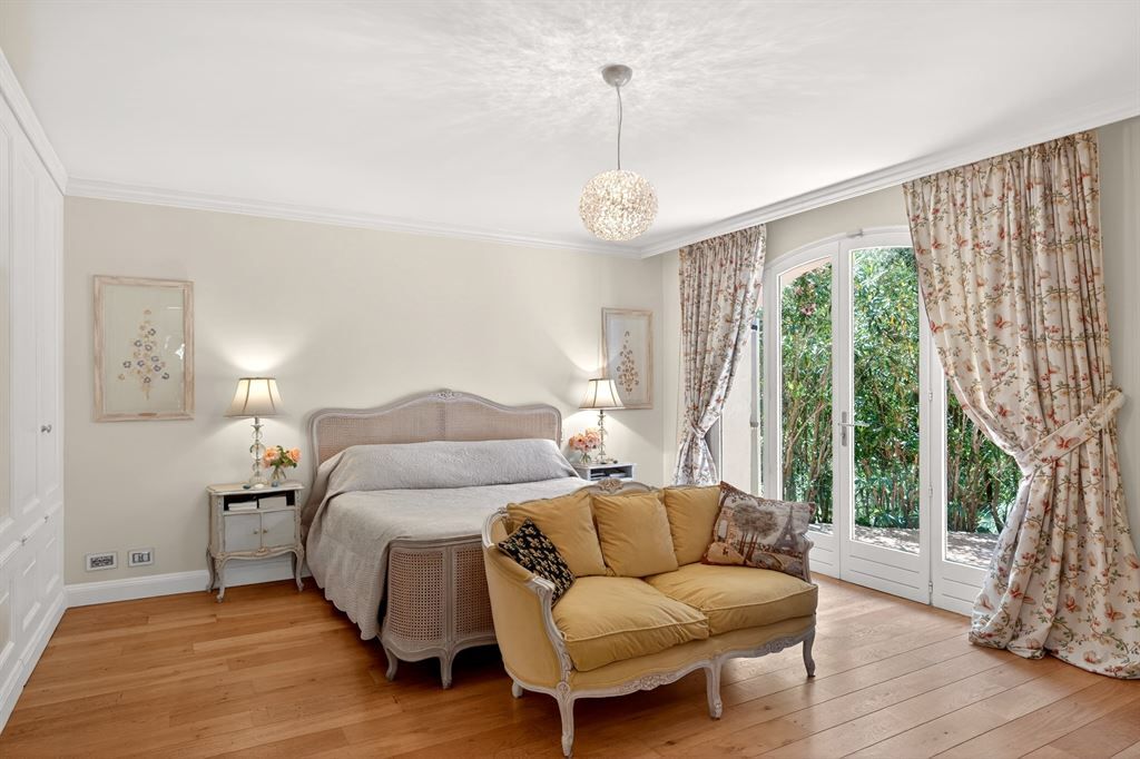 villa de luxe 9 Pièces en vente sur MOUANS SARTOUX (06370)