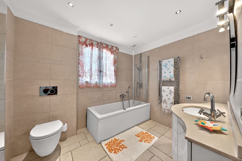 villa de luxe 9 Pièces en vente sur MOUANS SARTOUX (06370)