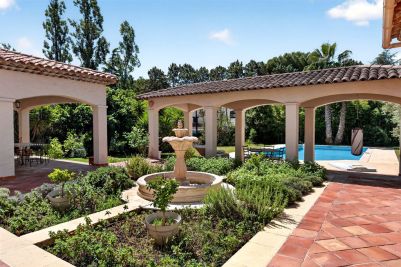 Vente Villa de luxe Mouans-Sartoux 9&nbsp;Pièces 277&nbsp;m²