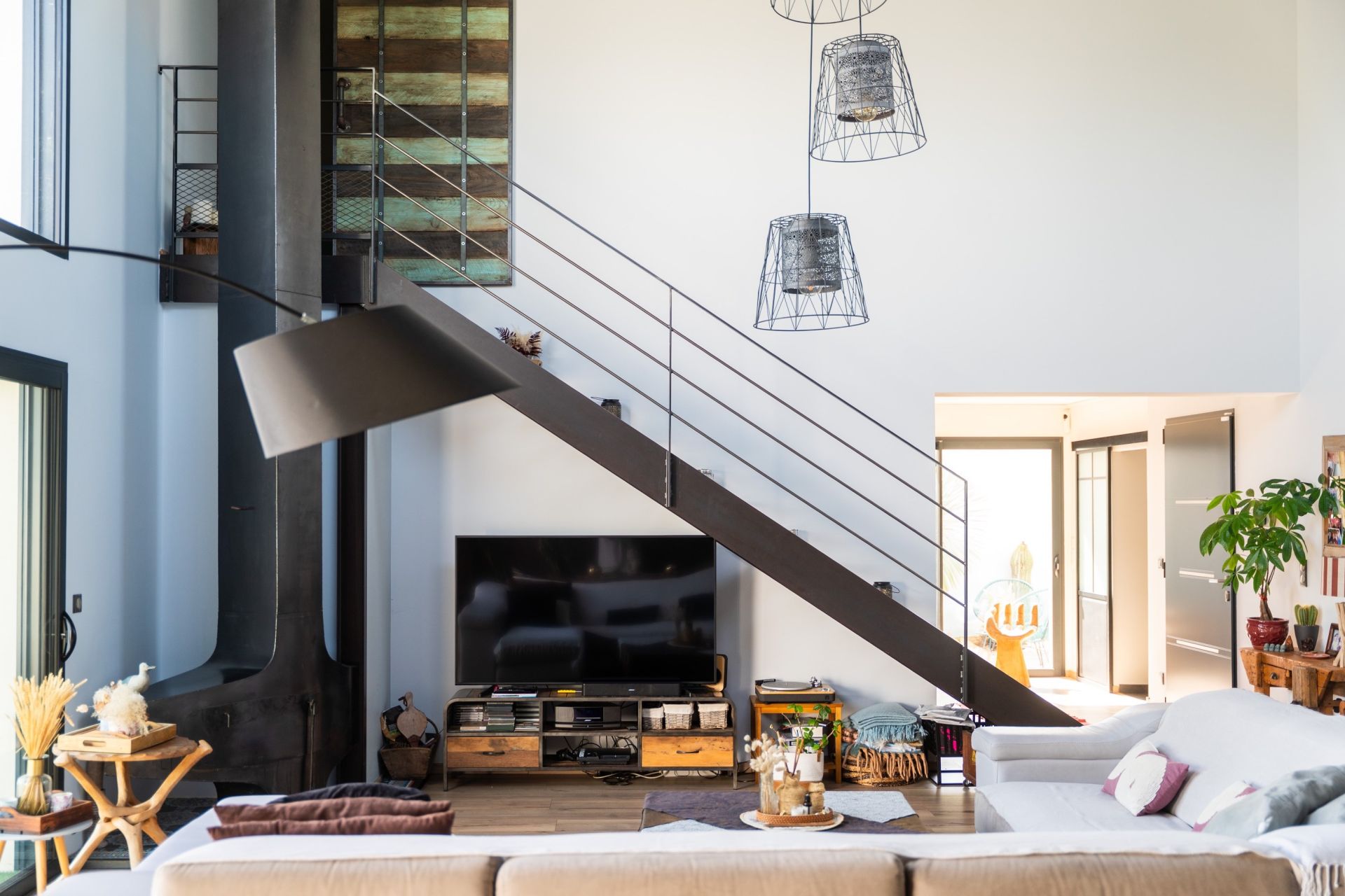 luxury house 10 Rooms for sale on LA ROCHELLE (17000)