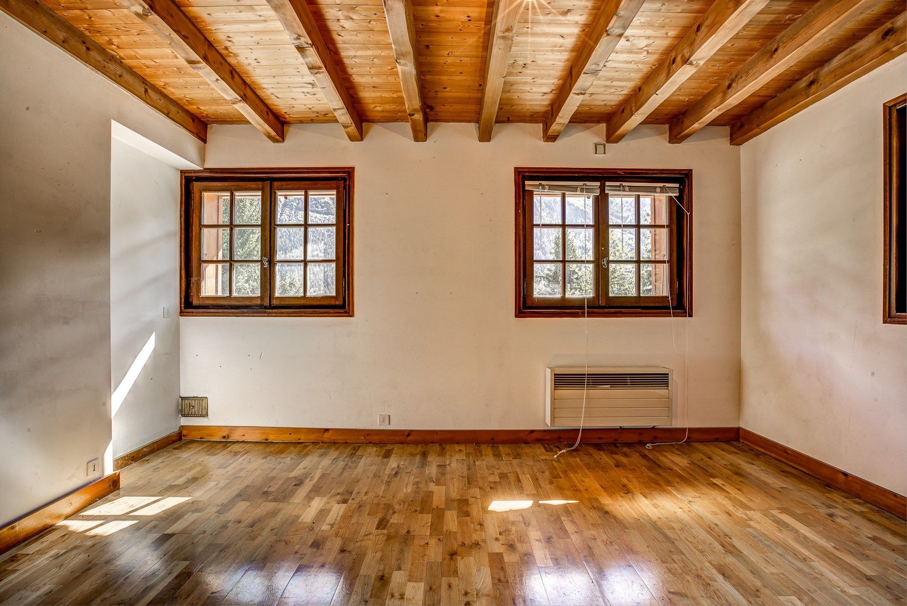luxury chalet 8 Rooms for sale on CHAMONIX MONT BLANC (74400)