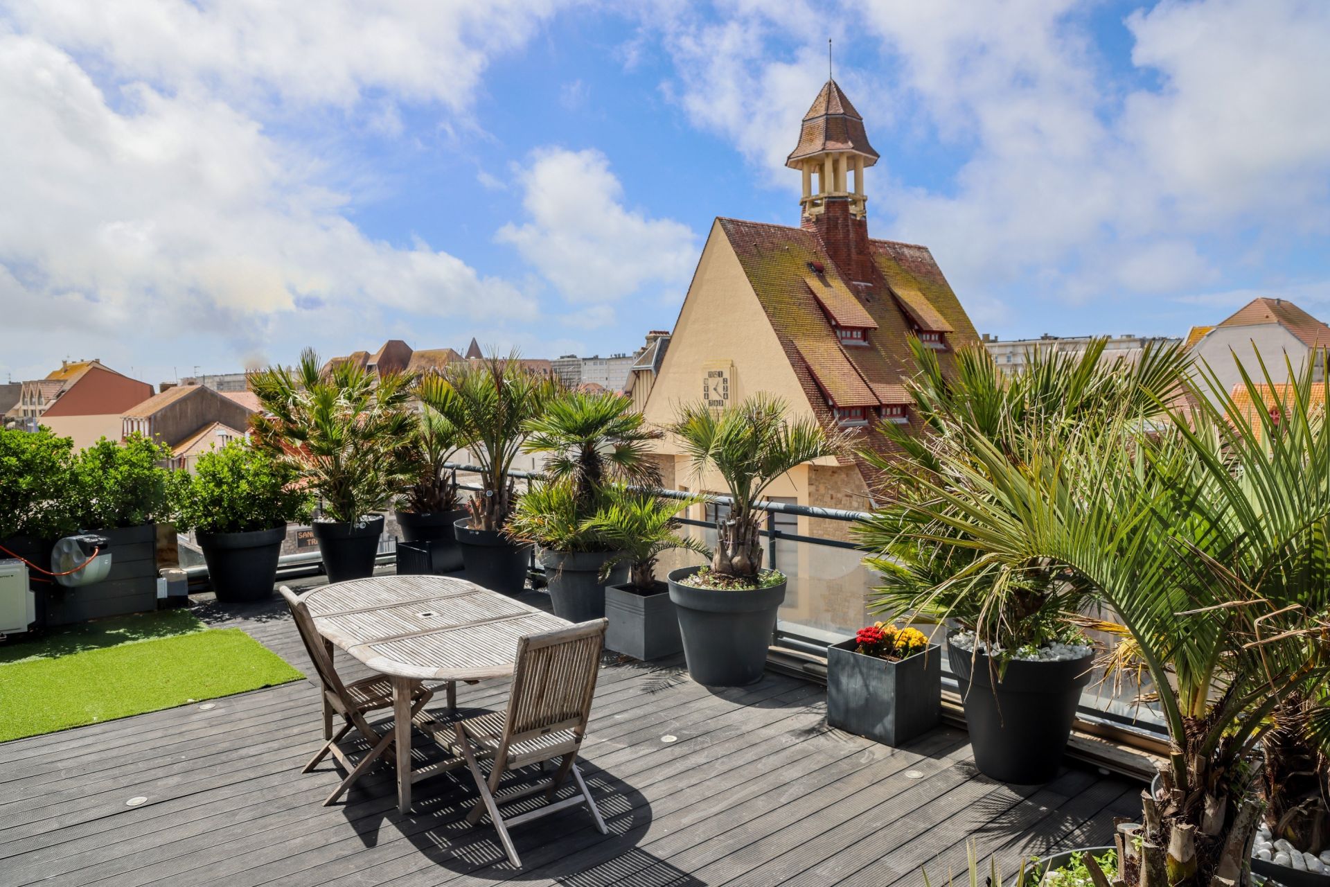 luxury duplex 6 Rooms for sale on LE TOUQUET PARIS PLAGE (62520)