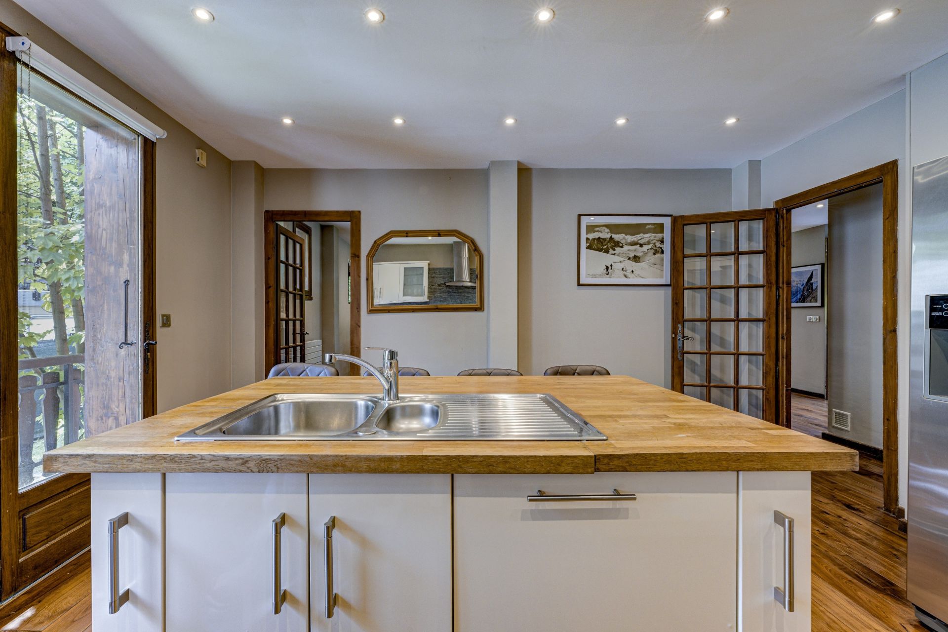 luxury villa 6 Rooms for sale on CHAMONIX MONT BLANC (74400)