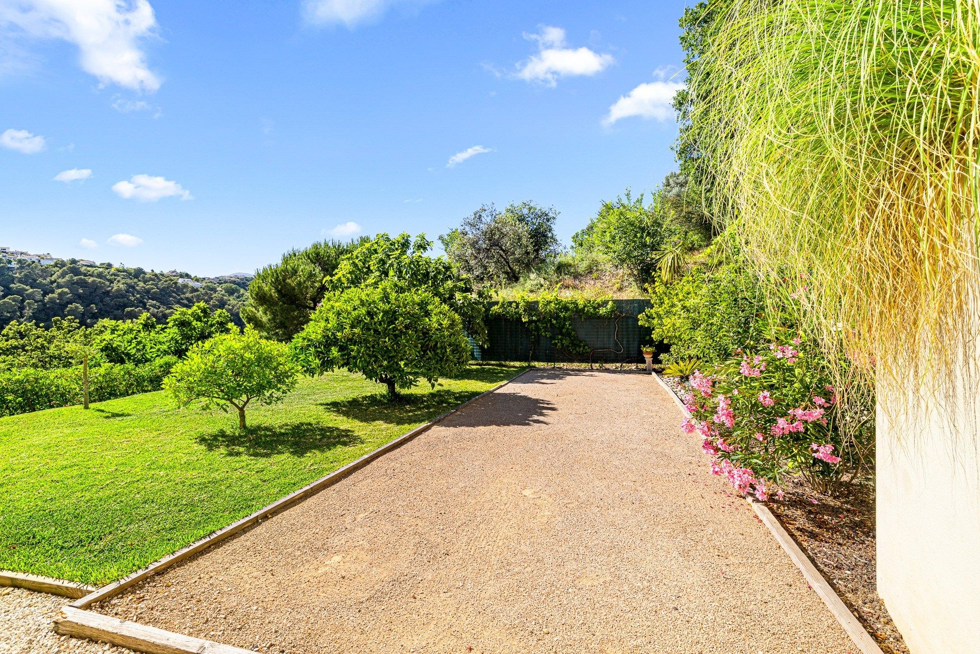 bastide 5 Rooms for sale on CAGNES SUR MER (06800)