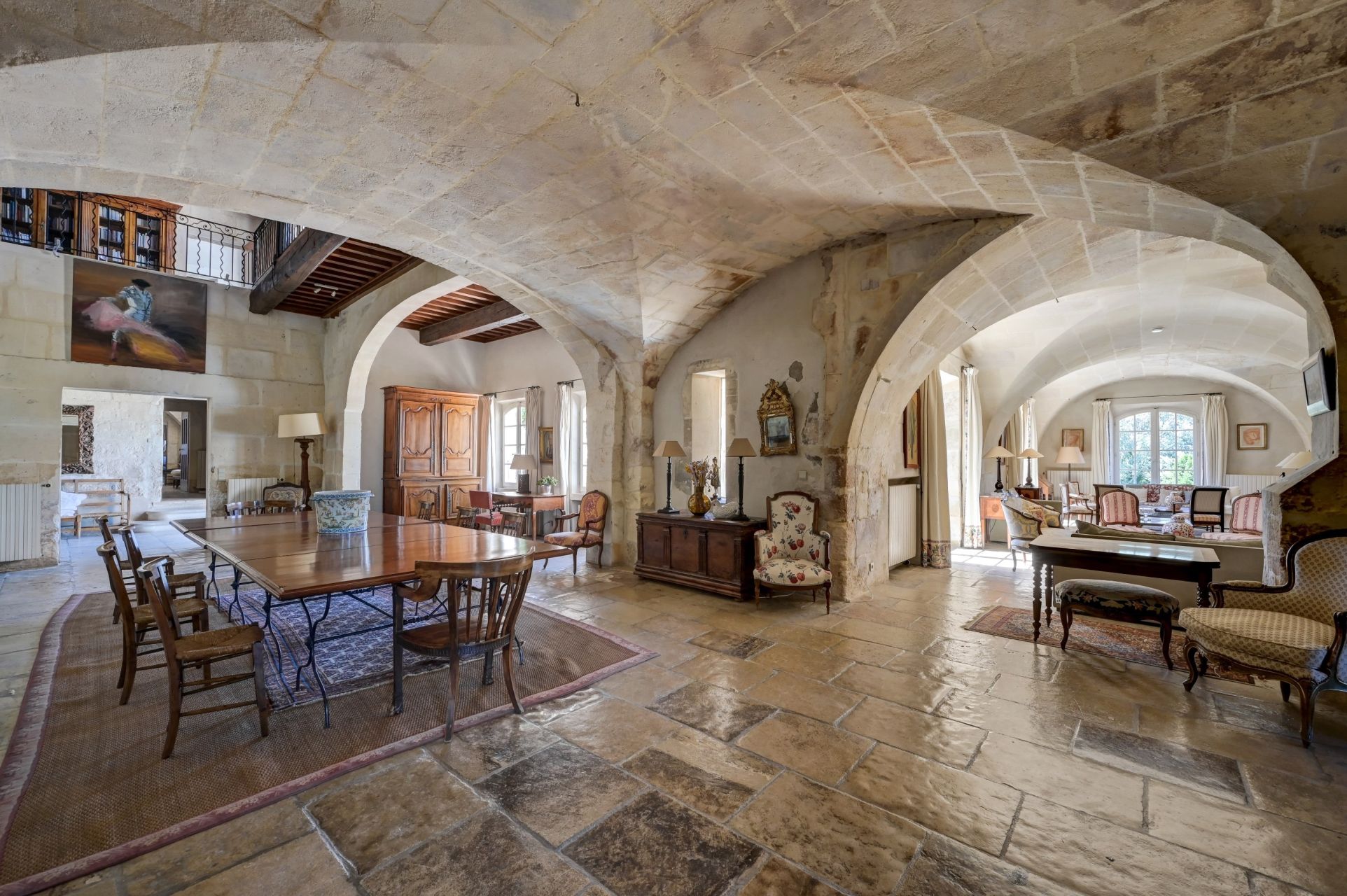 maison de luxe 25 Pièces en vente sur FONTVIEILLE (13990)