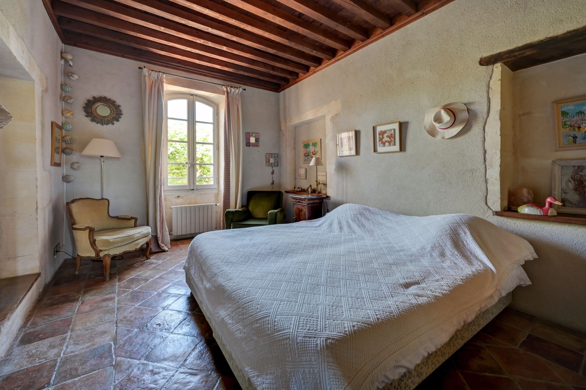maison de luxe 25 Pièces en vente sur FONTVIEILLE (13990)