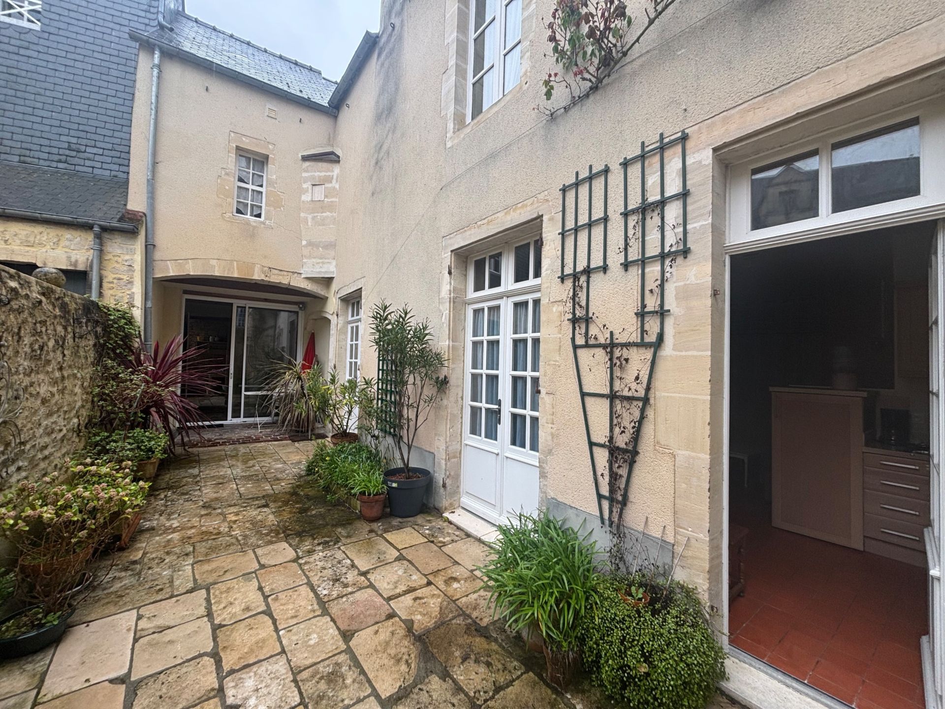 maison de luxe 11 Pièces en vente sur BAYEUX (14400)