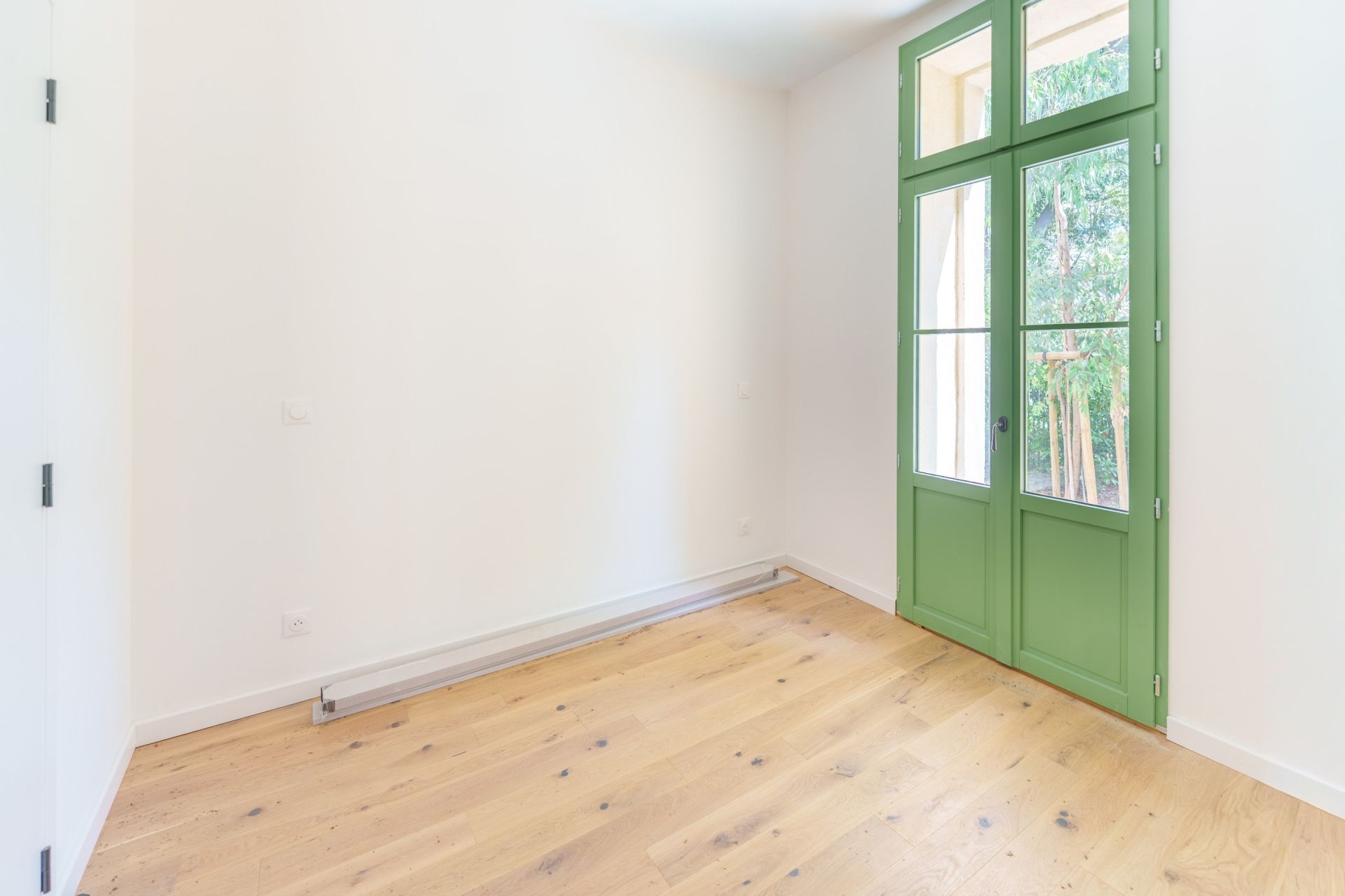 luxury house 6 Rooms for sale on MONTPELLIER (34090)