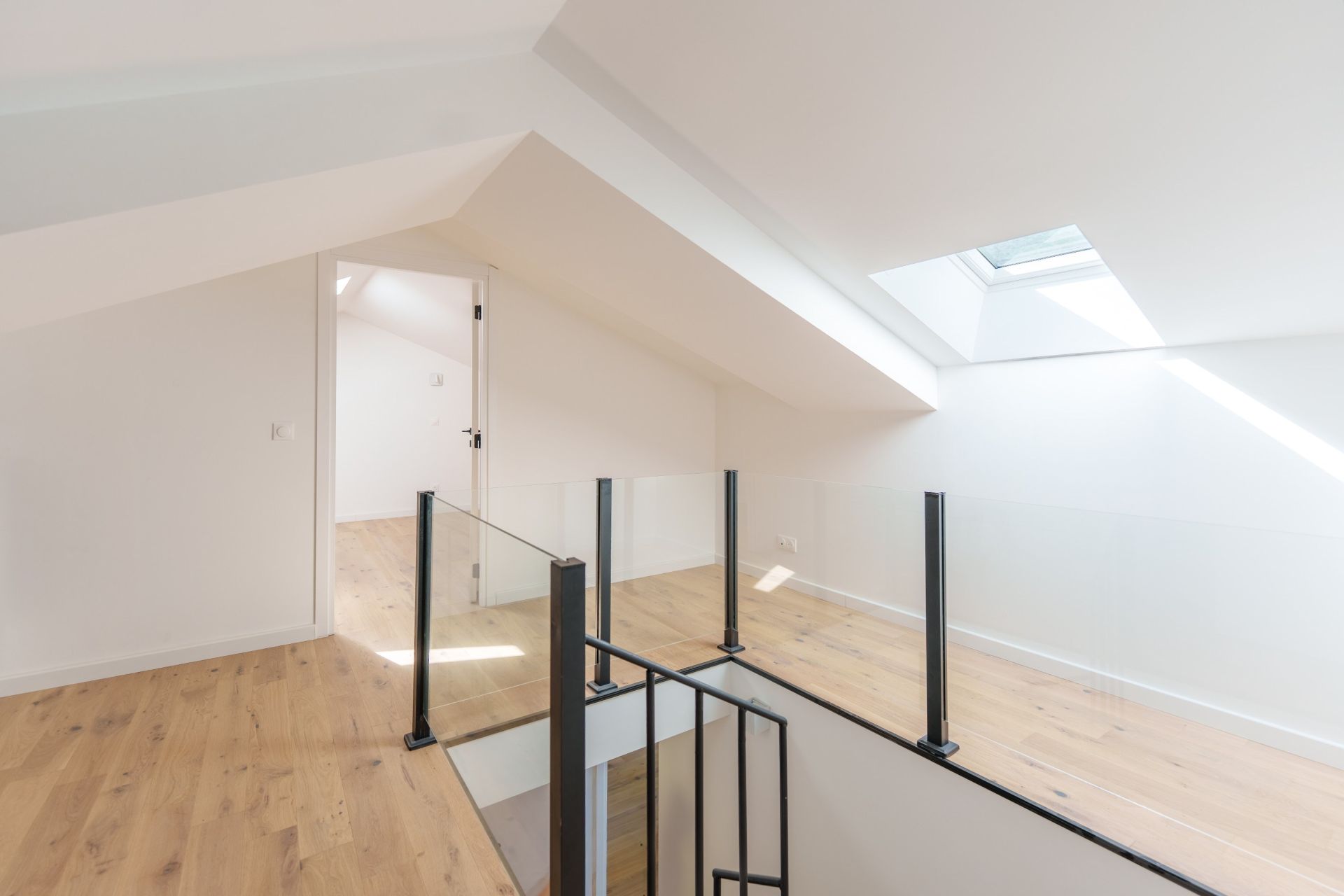luxury house 6 Rooms for sale on MONTPELLIER (34090)