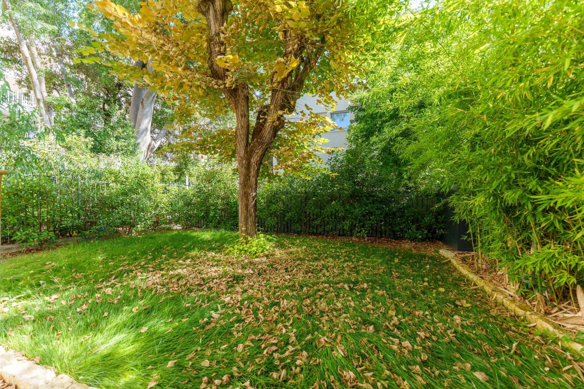 luxury house 6 Rooms for sale on MONTPELLIER (34090)