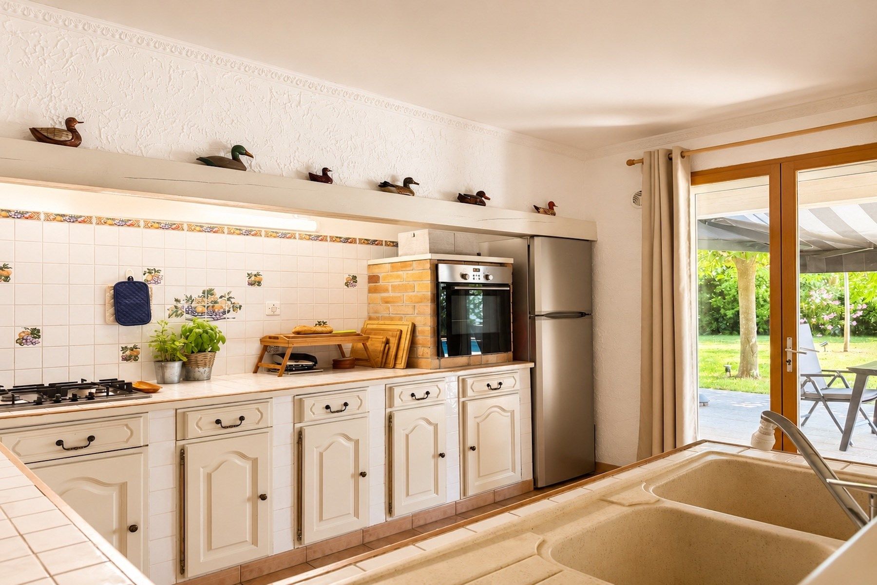 luxury house 4 Rooms for sale on UZES (30700)