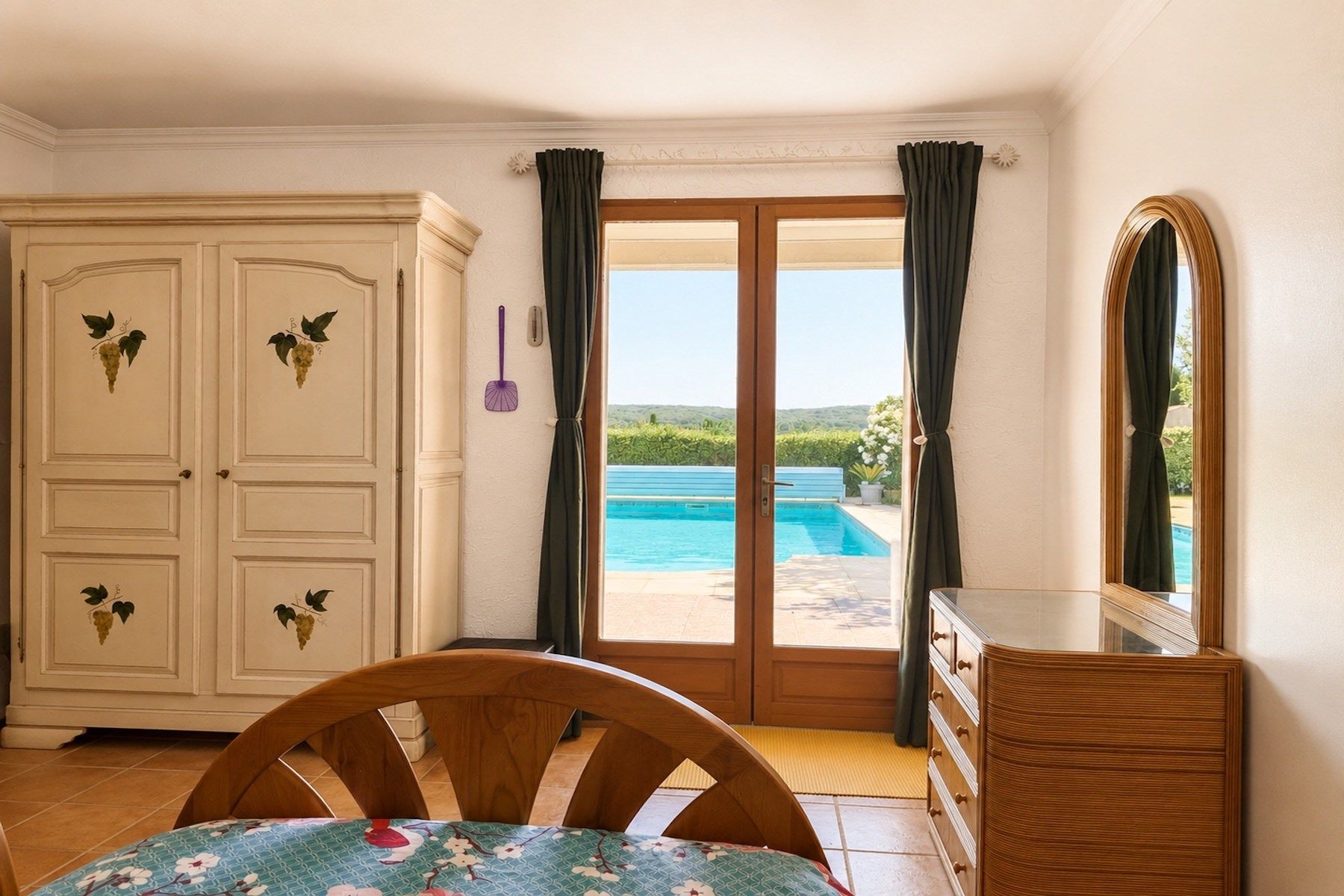 luxury house 4 Rooms for sale on UZES (30700)