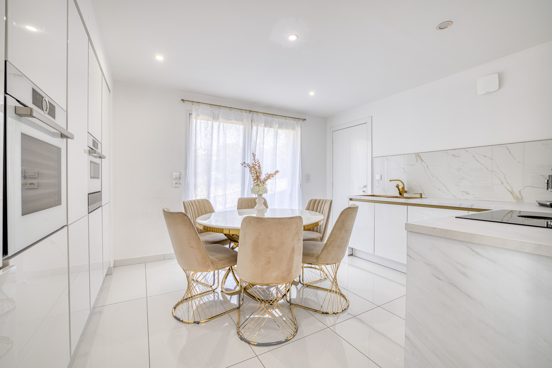 maison de luxe 7 Pièces en vente sur VALLIERES SUR FIER (74150)