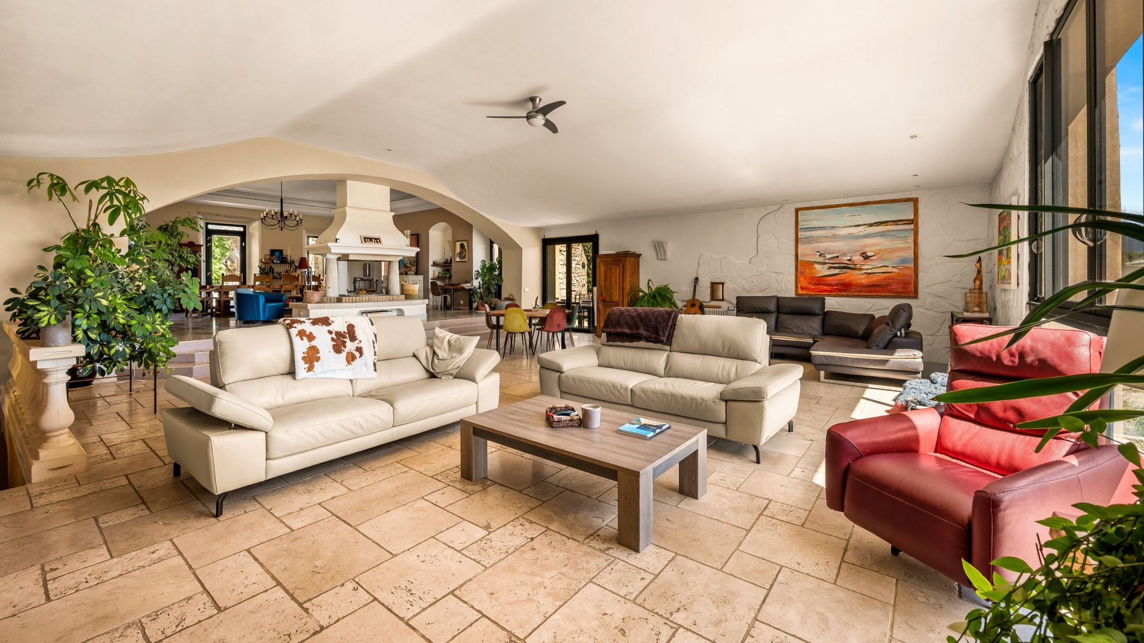bastide 30 Rooms for sale on AMPUS (83111)