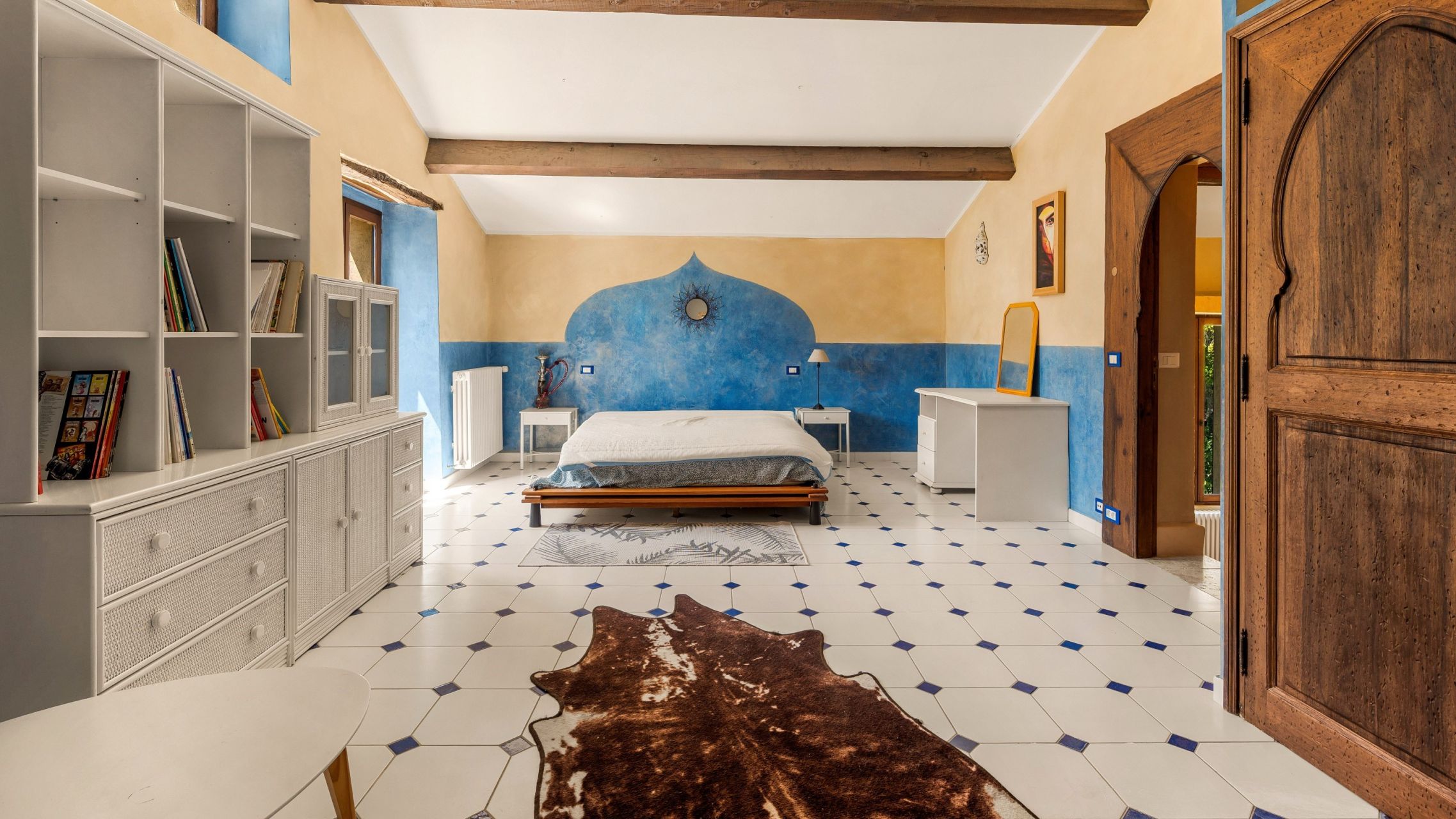 bastide 30 Rooms for sale on AMPUS (83111)