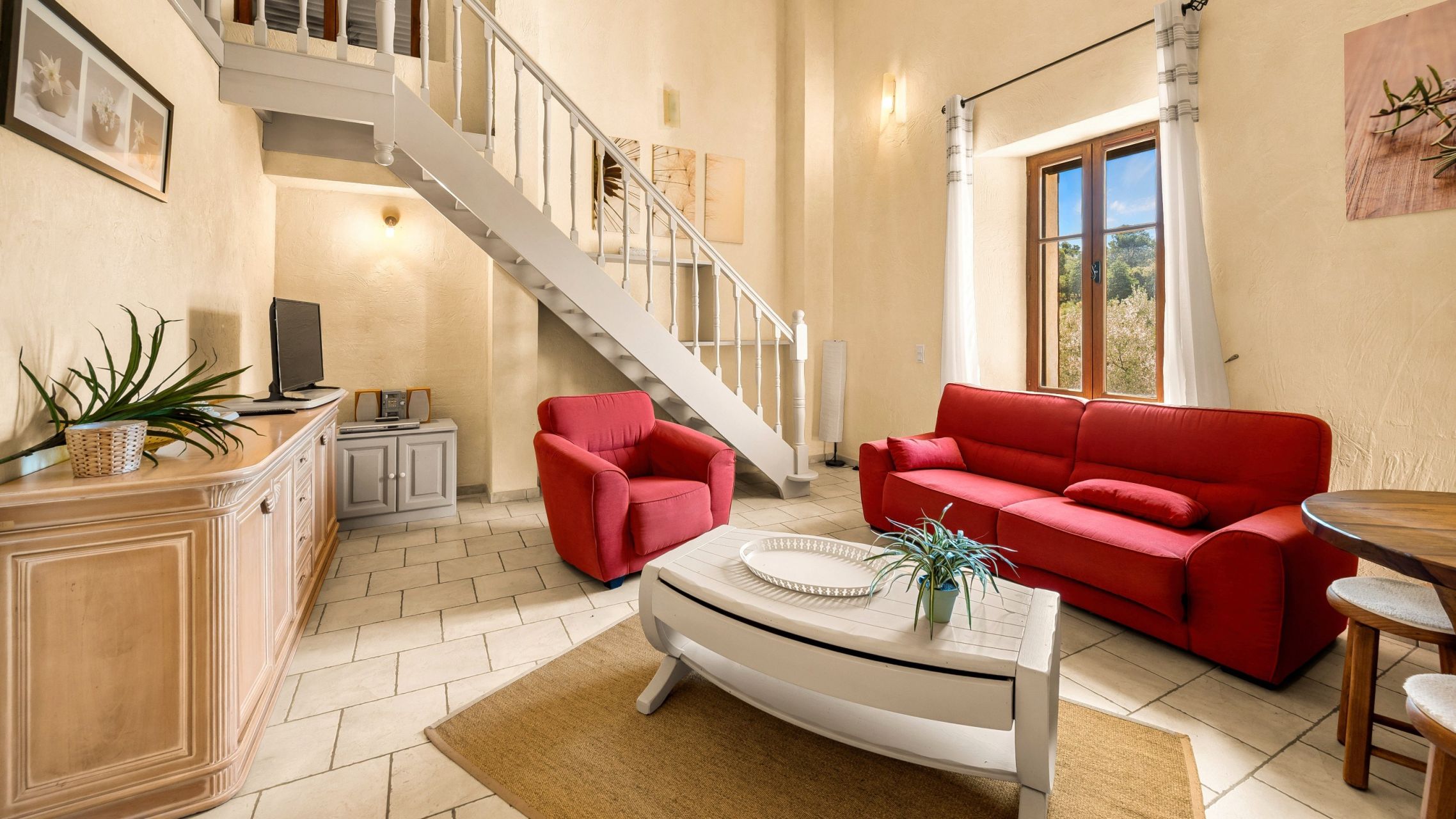 bastide 30 Pièces en vente sur AMPUS (83111)