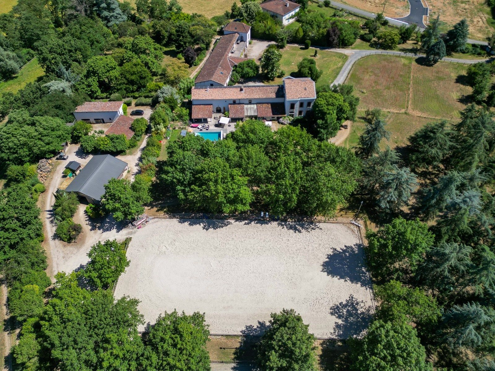 maison de luxe 18 Pièces en vente sur GAILLAC (81600)