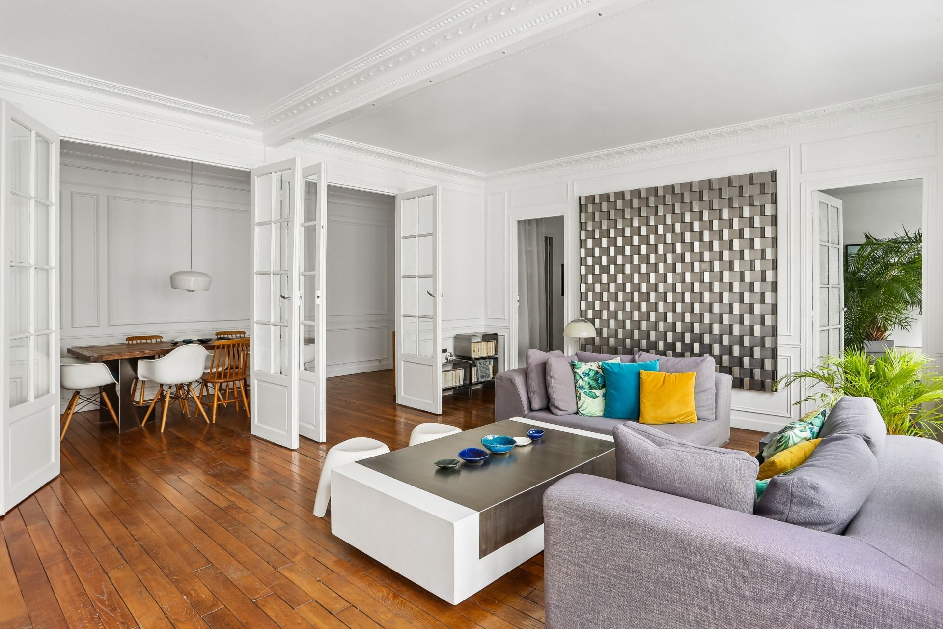 luxury apartment 4 Rooms for rent on PARIS (75010)