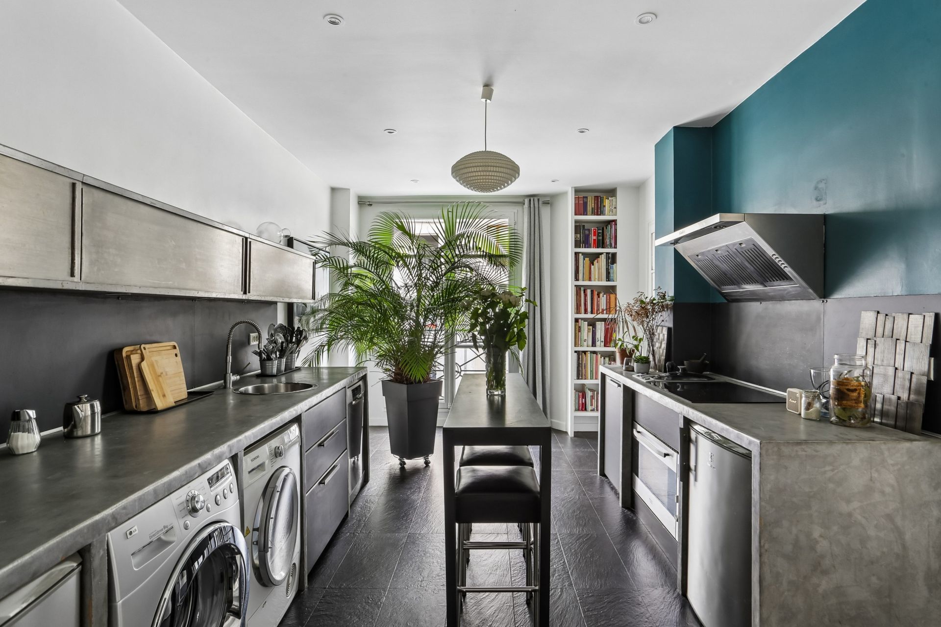 luxury apartment 4 Rooms for rent on PARIS (75010)