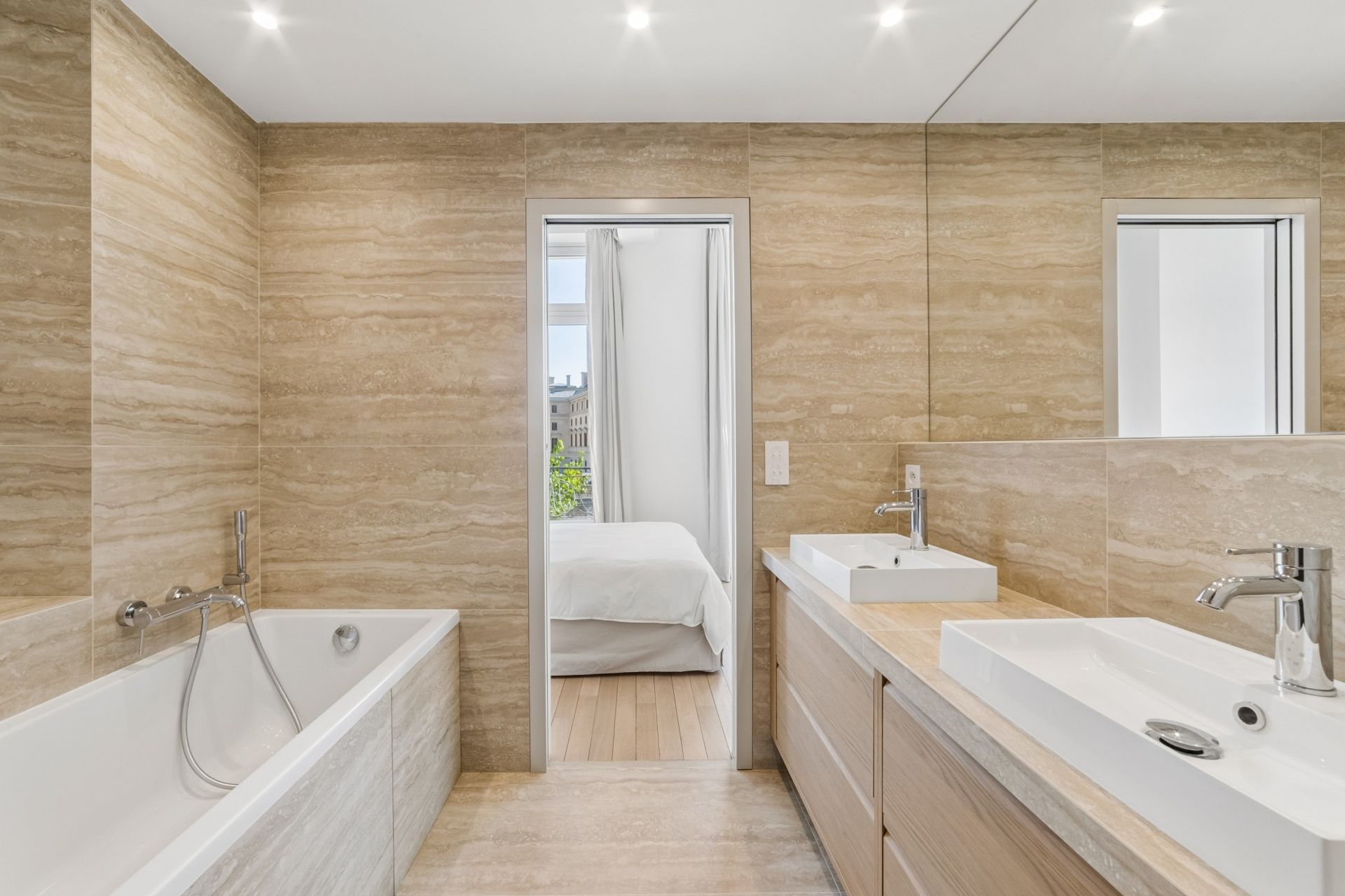 luxury apartment 3 Rooms for rent on PARIS (75006)