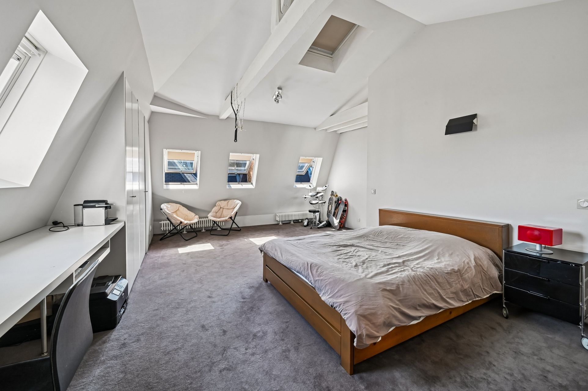 luxury apartment 7 Rooms for sale on PARIS (75016)