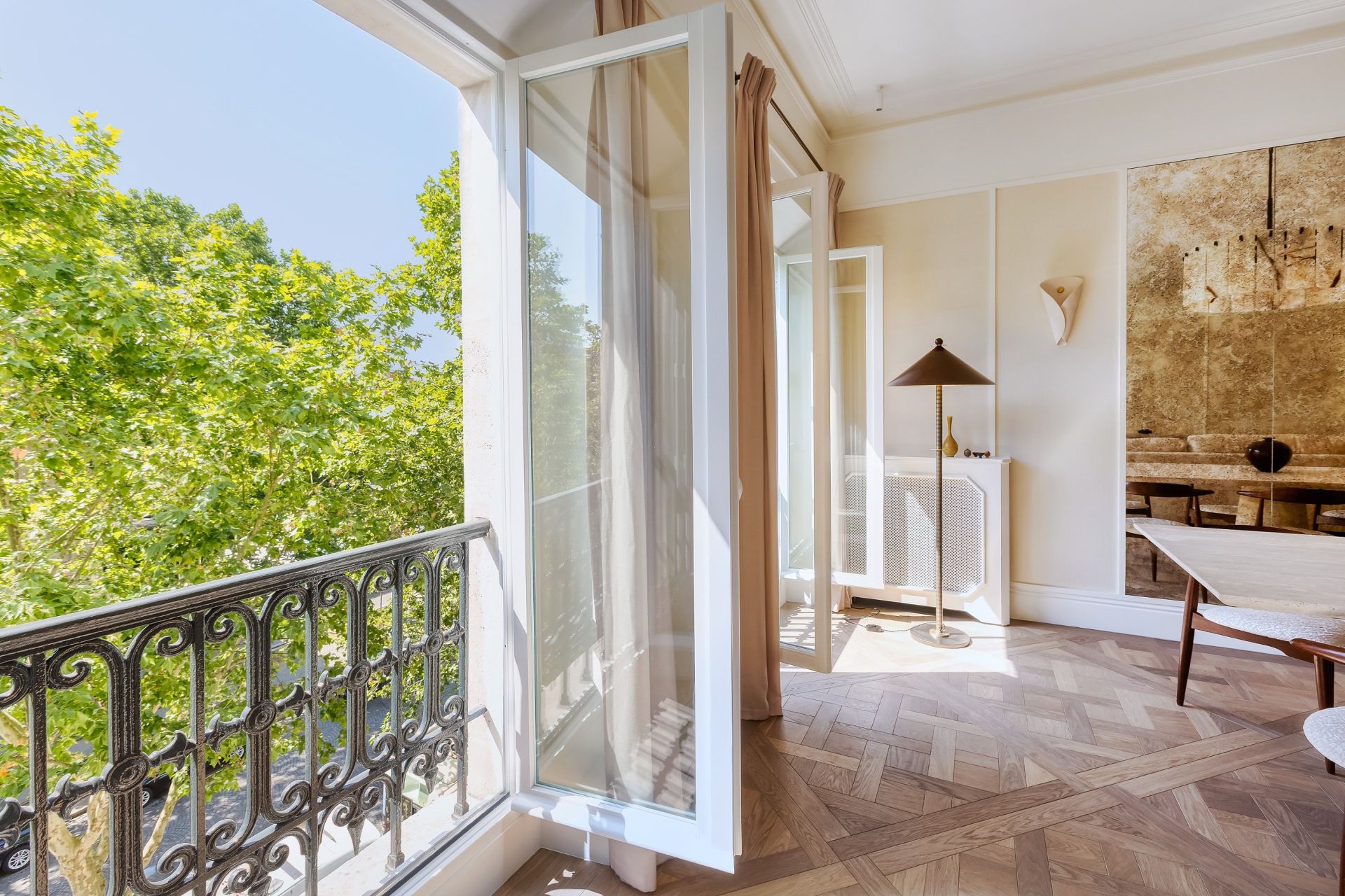 luxury apartment 3 Rooms for sale on PARIS (75008)