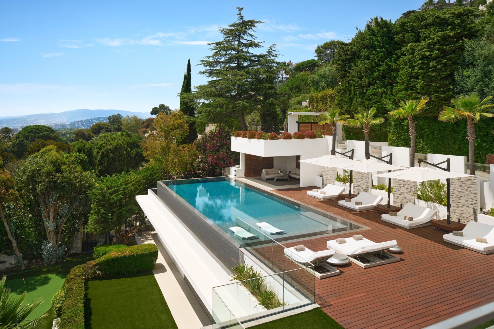 maison d'architecte 14 Pièces en vente sur CANNES (06400)