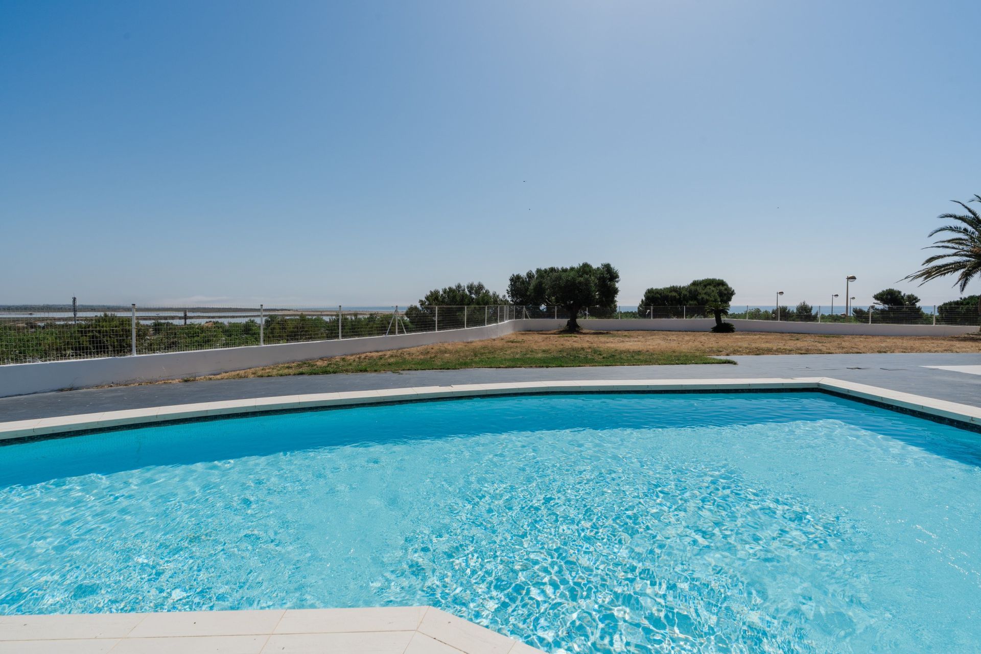 maison de luxe 6 Pièces en vente sur ST PIERRE LA MER (11560)