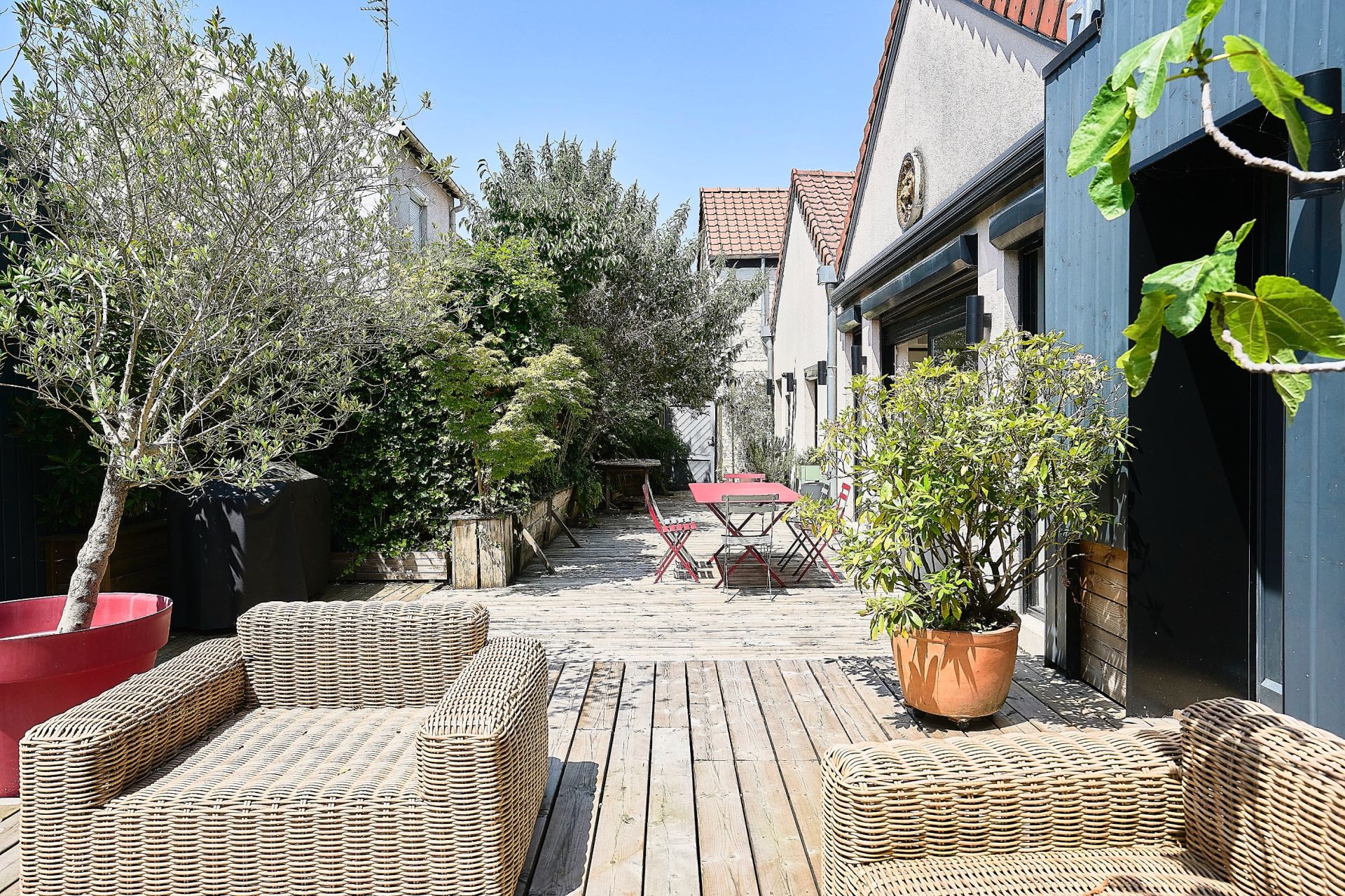 luxury house 7 Rooms for sale on ST ANDRE LEZ LILLE (59350)