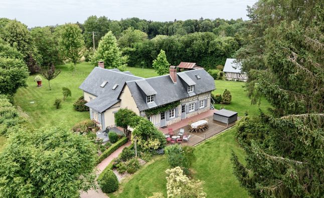 Sale Luxury house Bailleul-la-Vallée 8&nbsp;Rooms 160&nbsp;m²