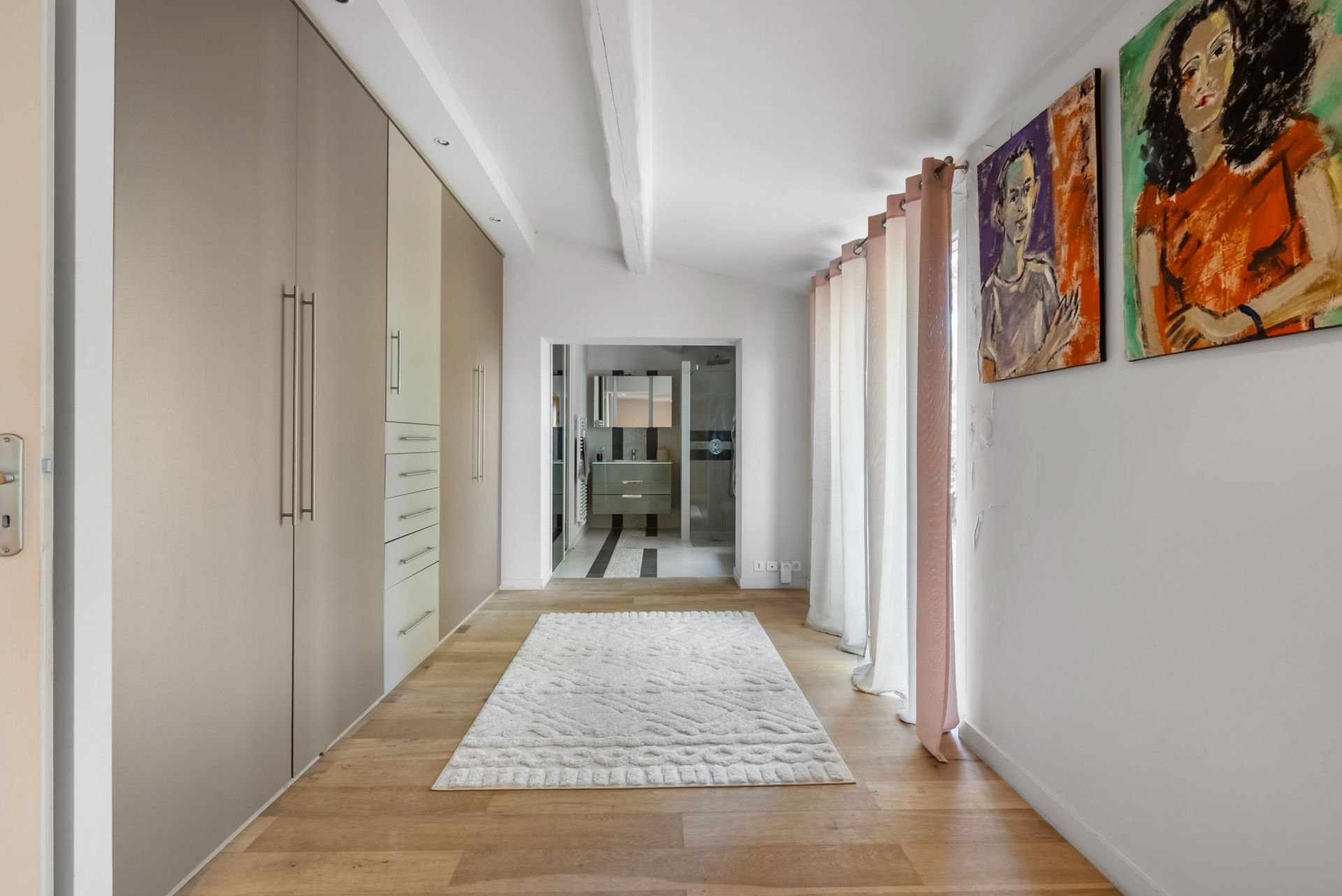 luxury house 5 Rooms for rent on AUBAGNE (13400)
