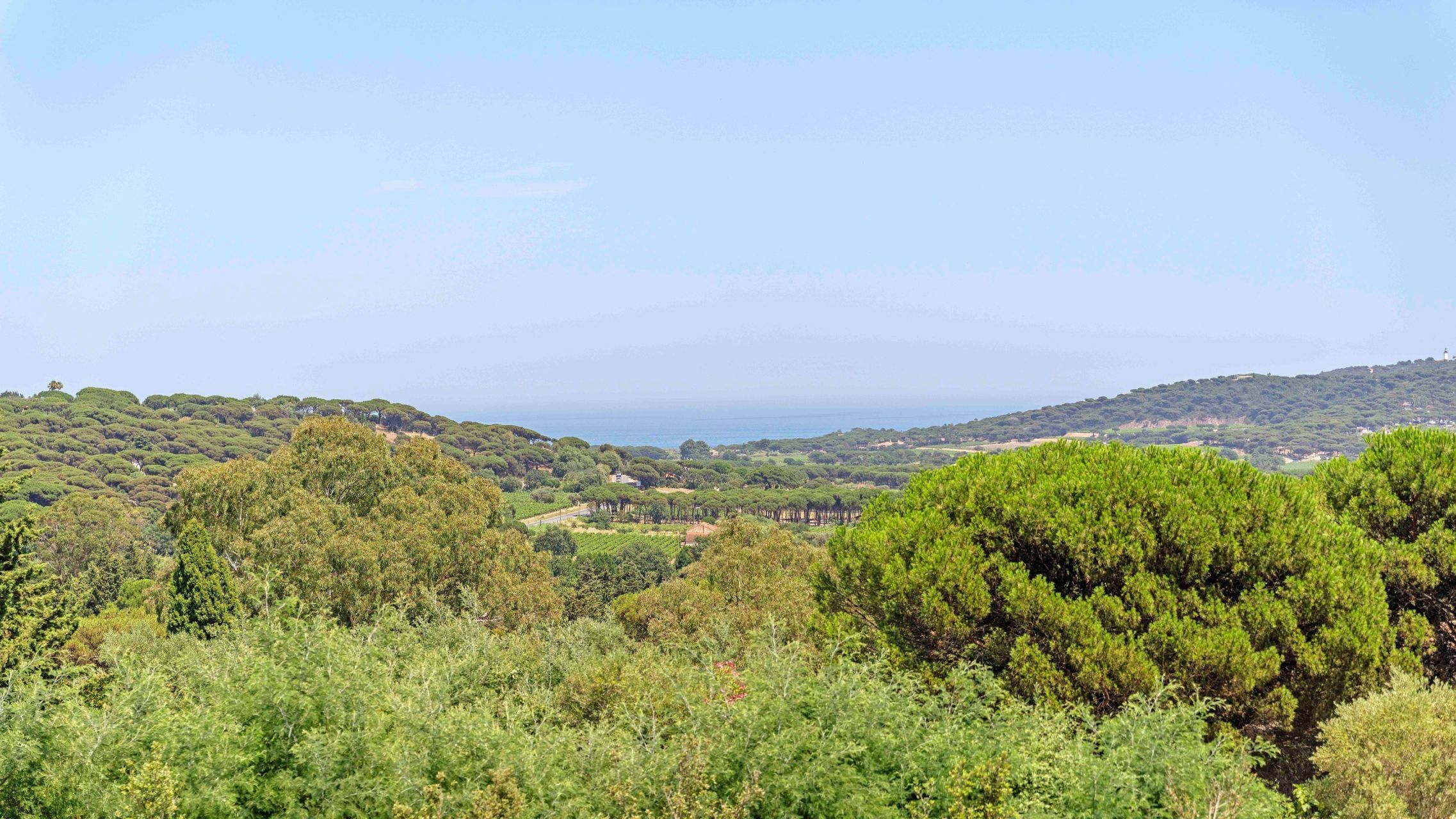 maison contemporaine 10 Pièces en vente sur RAMATUELLE (83350)