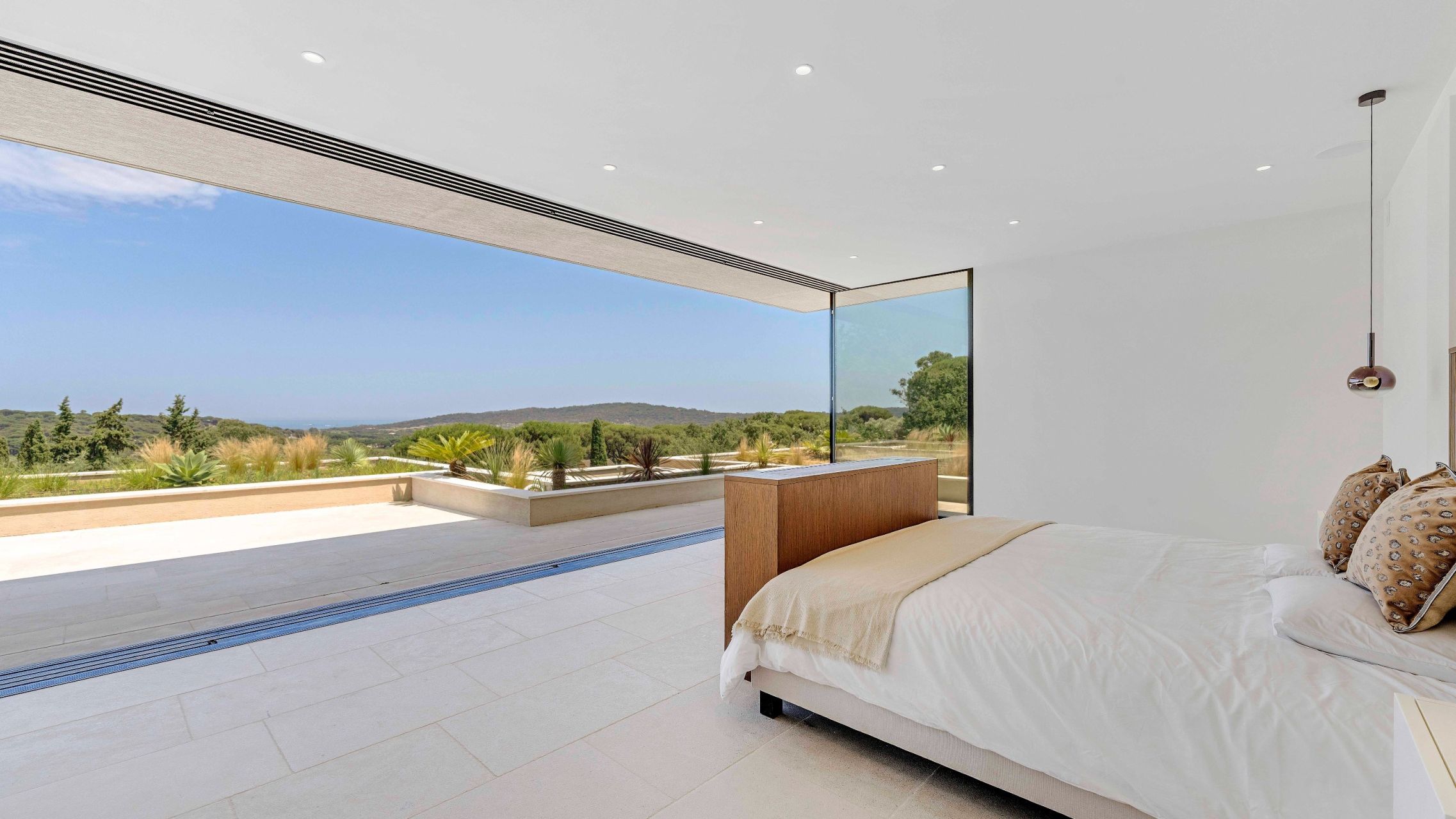 maison contemporaine 10 Pièces en vente sur RAMATUELLE (83350)