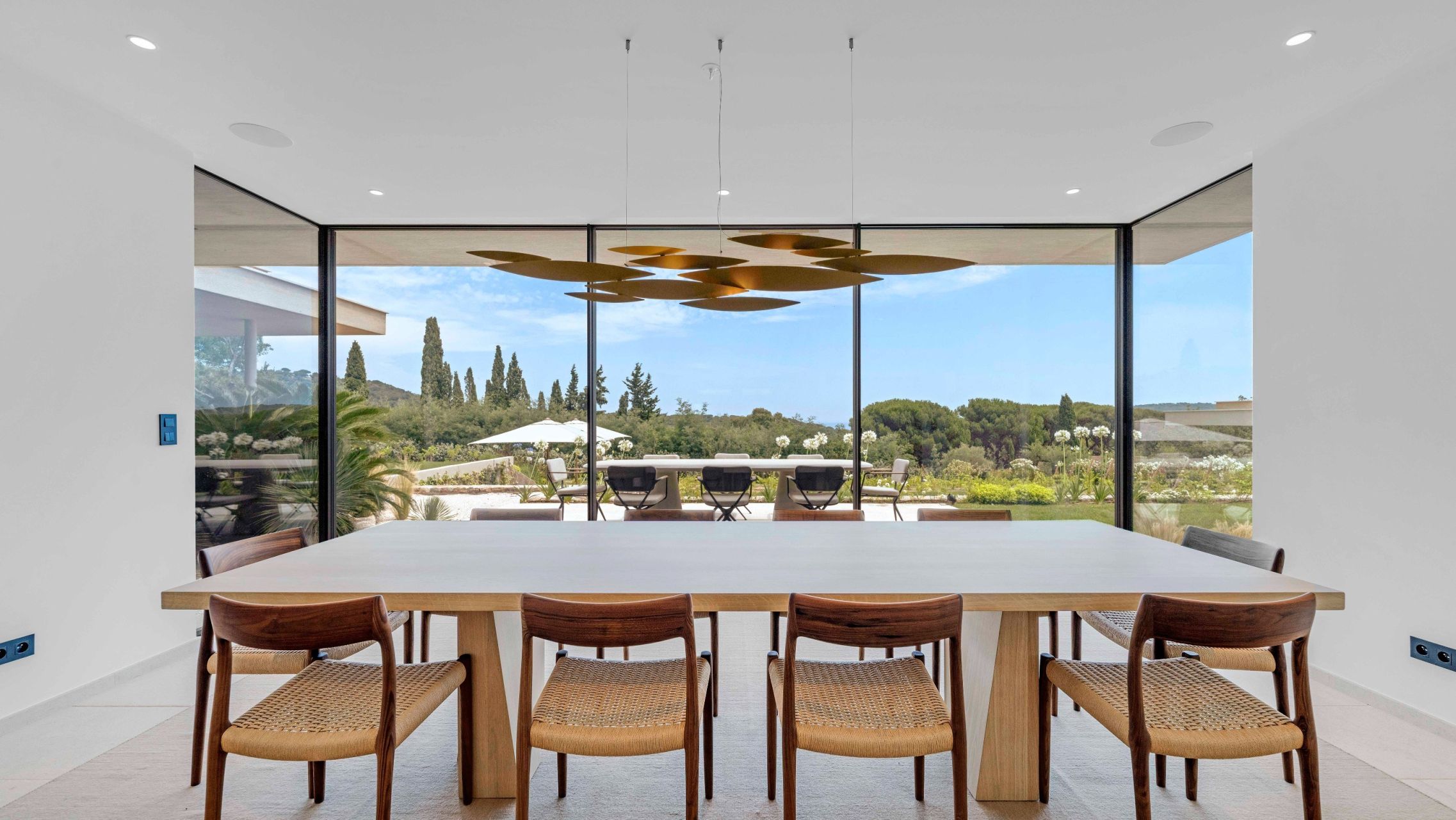 maison contemporaine 10 Pièces en vente sur RAMATUELLE (83350)