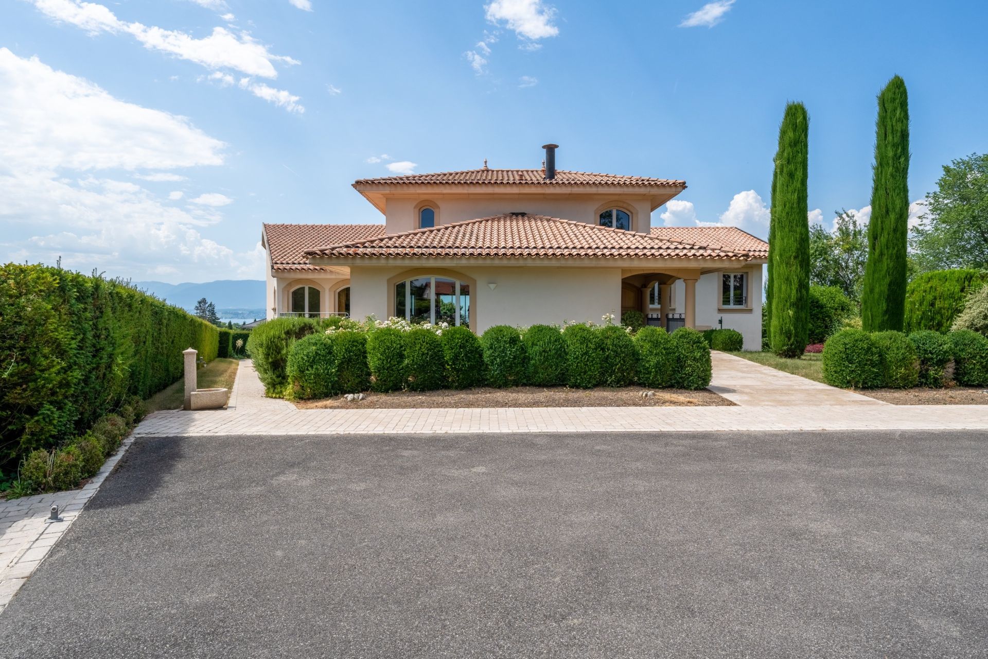 maison de luxe 15 Pièces en vente sur MESSERY (74140)