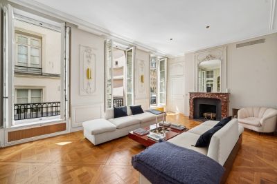 Vente Appartement de luxe Paris 6 5&nbsp;Pièces 145&nbsp;m²