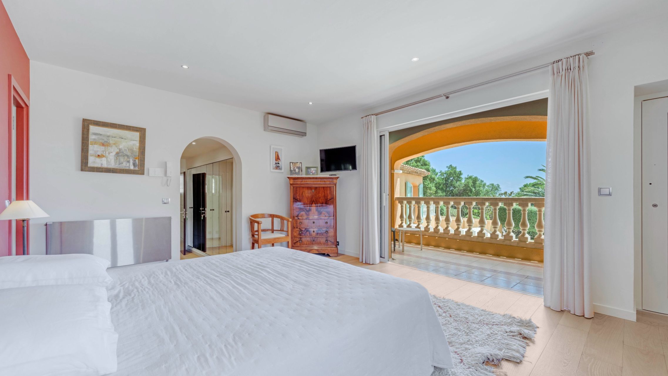 bastide 12 Pièces en vente sur CAVALAIRE SUR MER (83240)