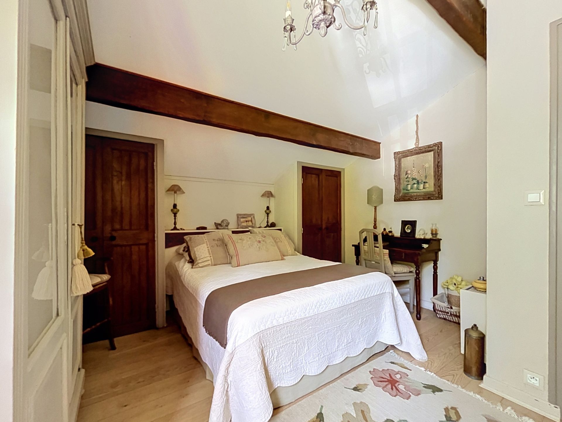luxury house 7 Rooms for sale on ST PEE SUR NIVELLE (64310)