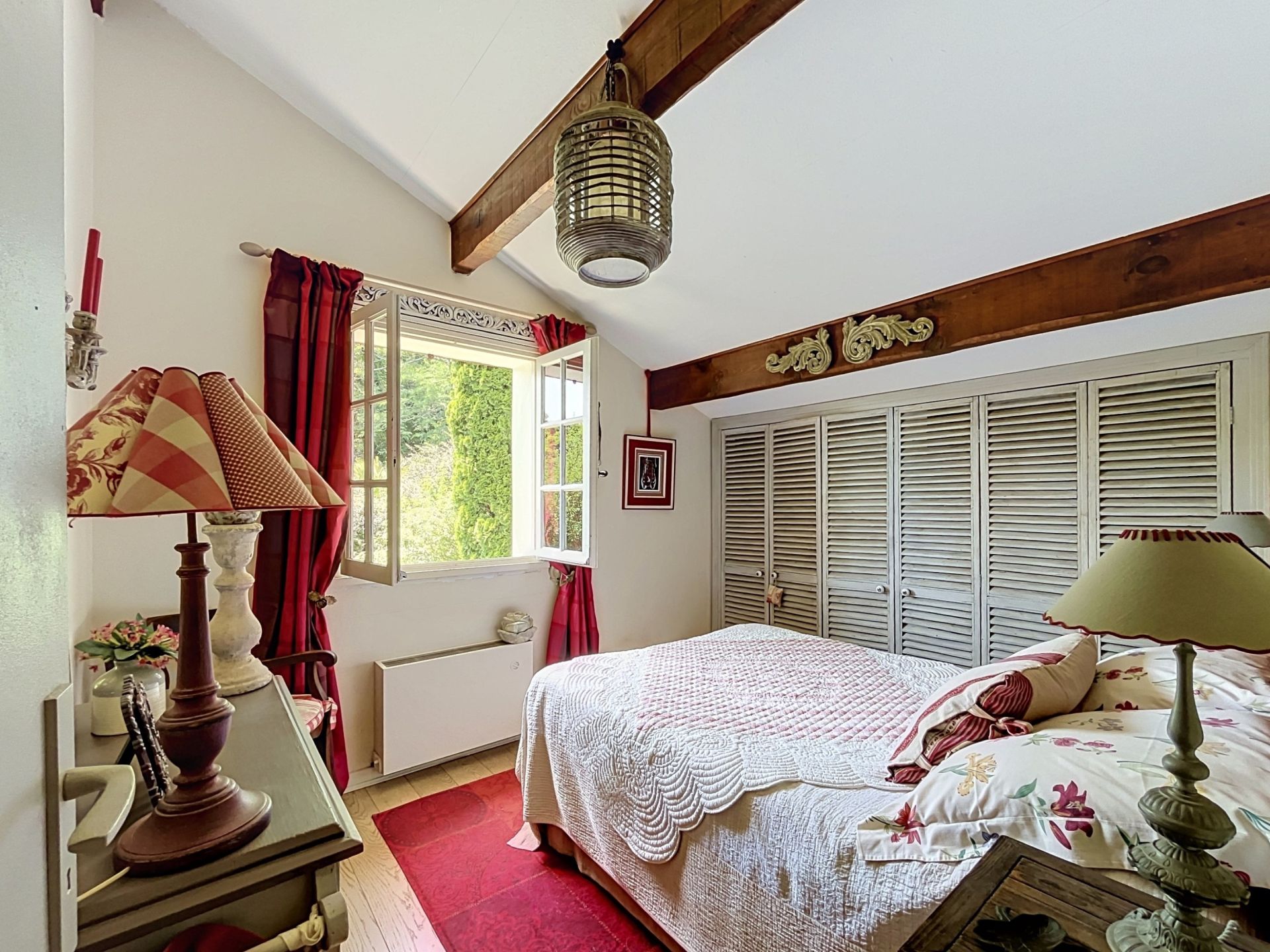 luxury house 7 Rooms for sale on ST PEE SUR NIVELLE (64310)