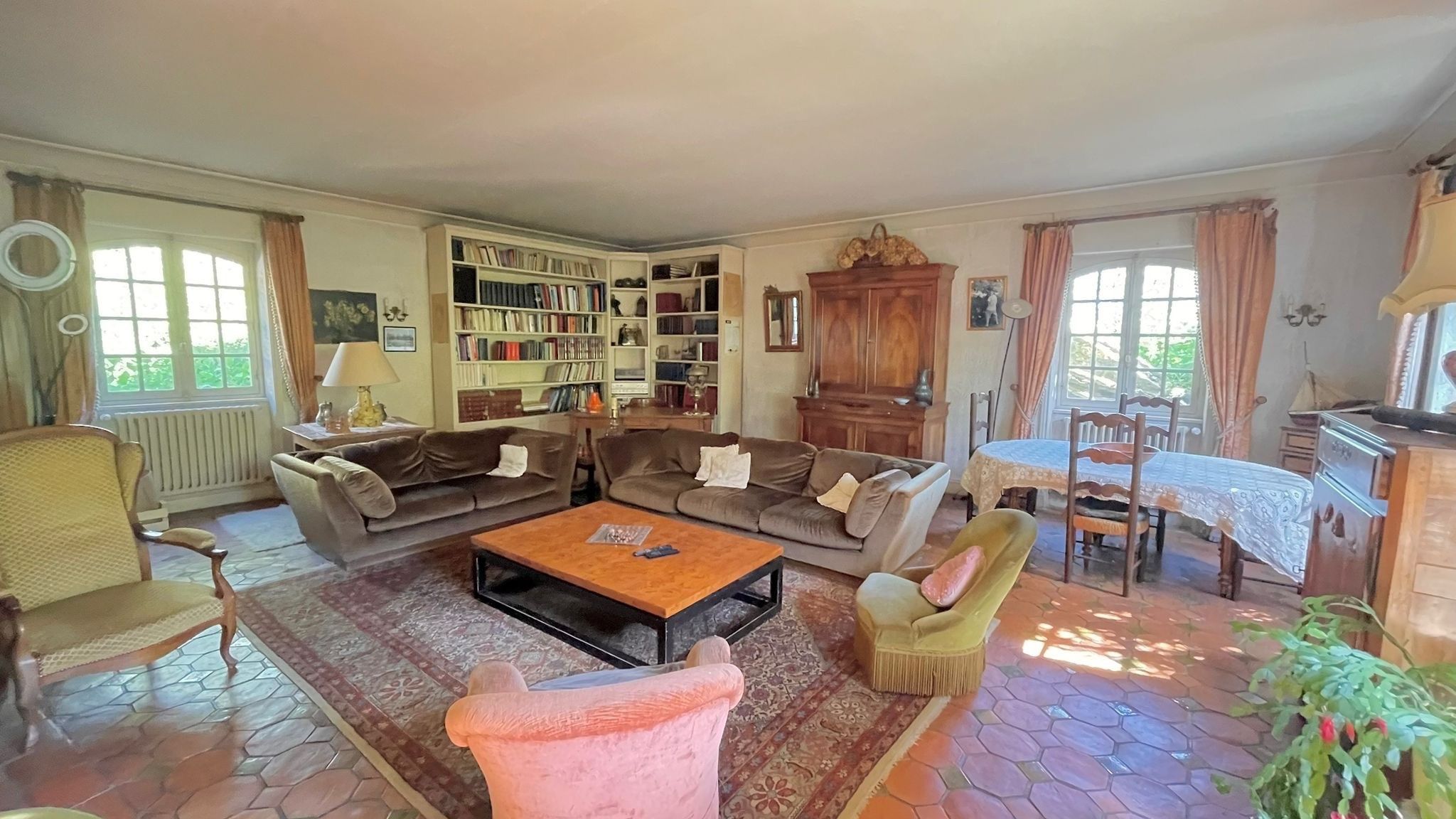 luxury house 7 Rooms for sale on DOUARNENEZ (29100)