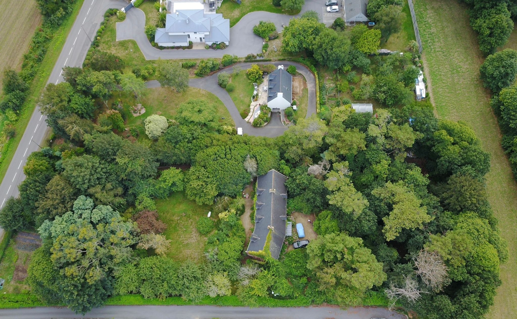 luxury house 7 Rooms for sale on DOUARNENEZ (29100)