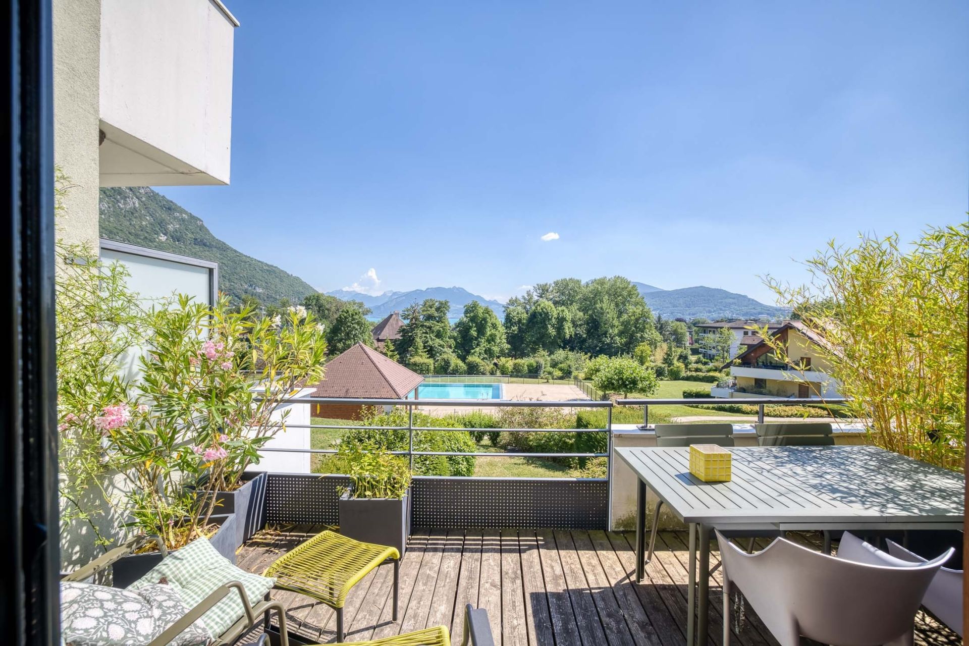 luxury apartment 3 Rooms for sale on ANNECY LE VIEUX (74940)