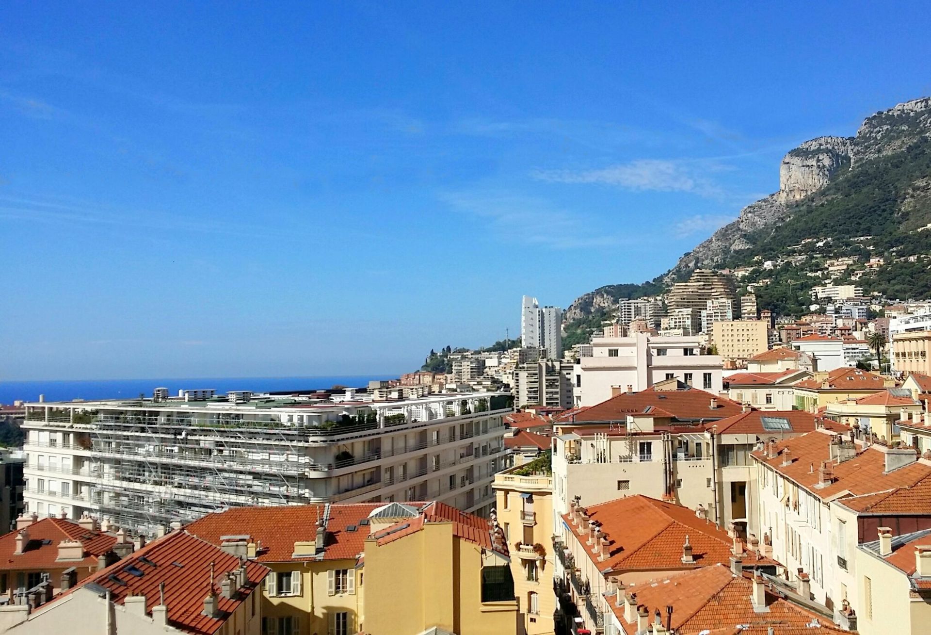 luxury apartment 3 Rooms for rent on MONACO (98000)