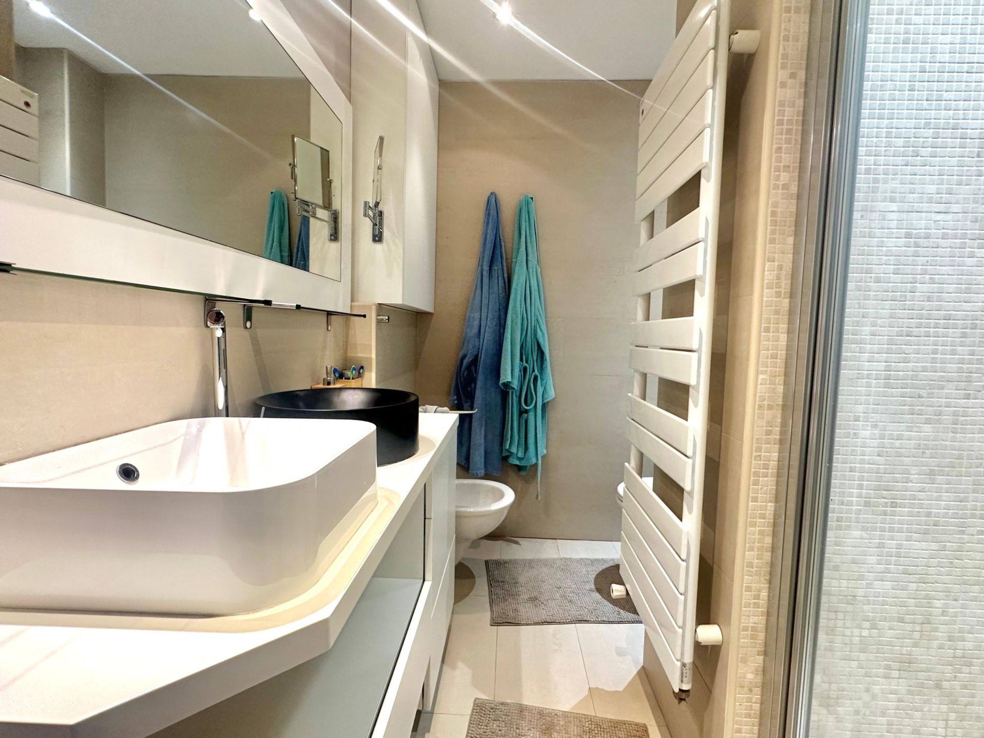 luxury apartment 3 Rooms for rent on MONACO (98000)