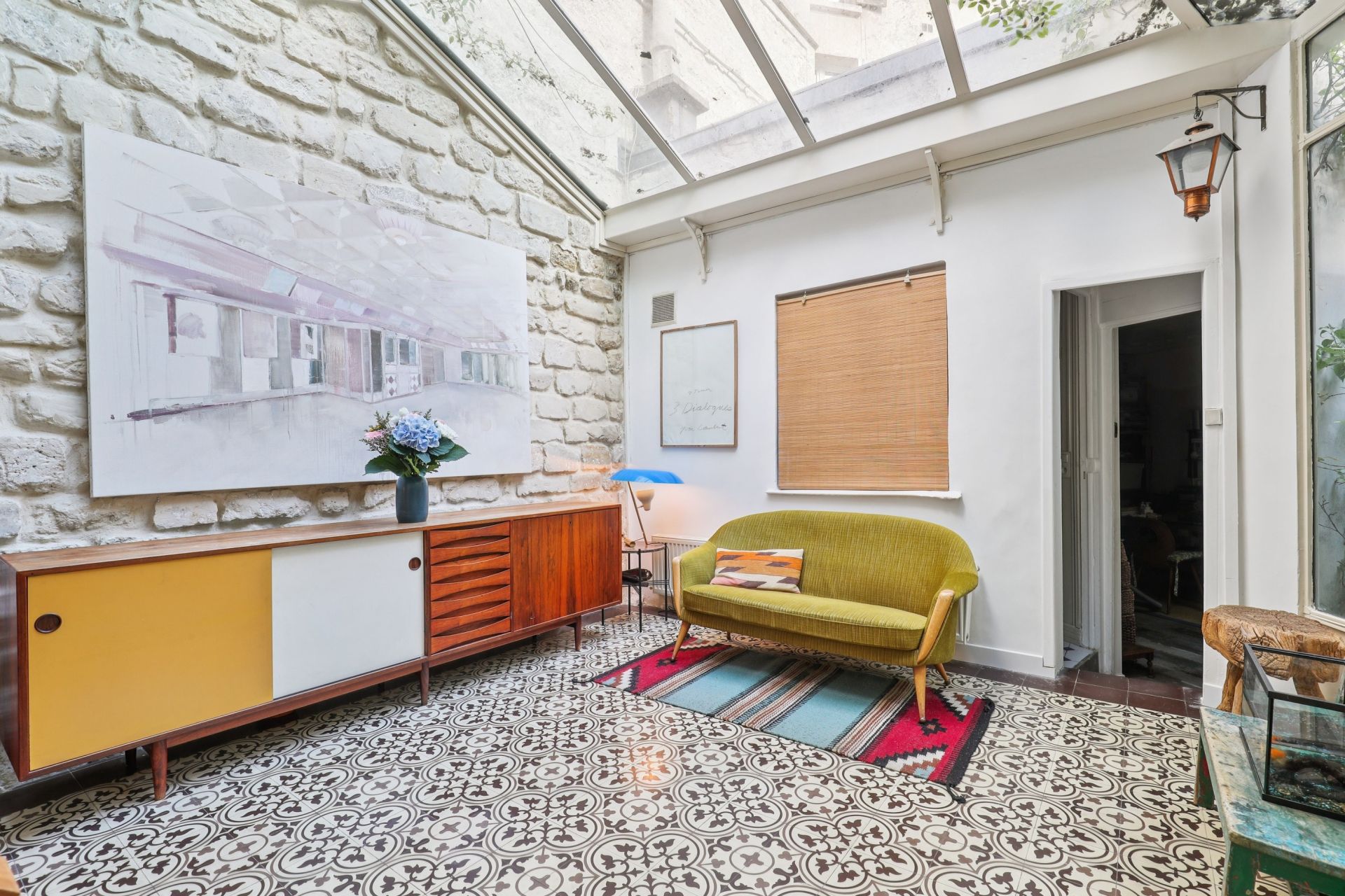 luxury house 6 Rooms for sale on PARIS (75018)