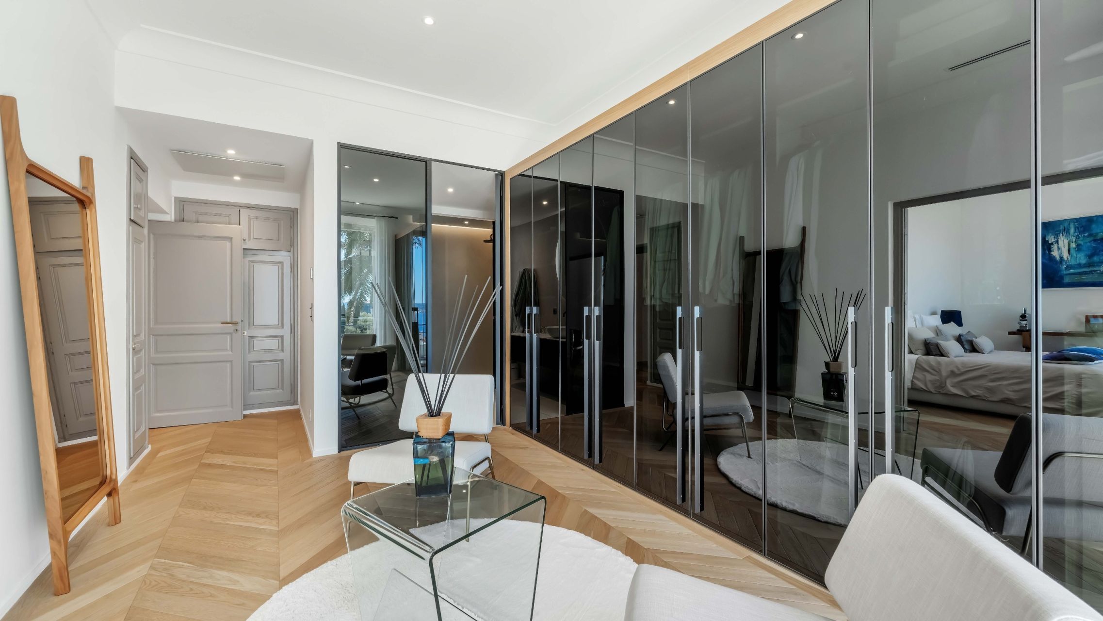luxury villa 6 Rooms for sale on STE MAXIME (83120)