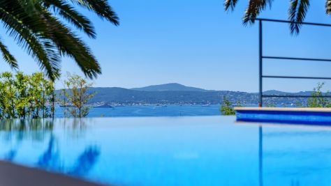 Sale Luxury villa Sainte-Maxime 6&nbsp;Rooms 263&nbsp;m²