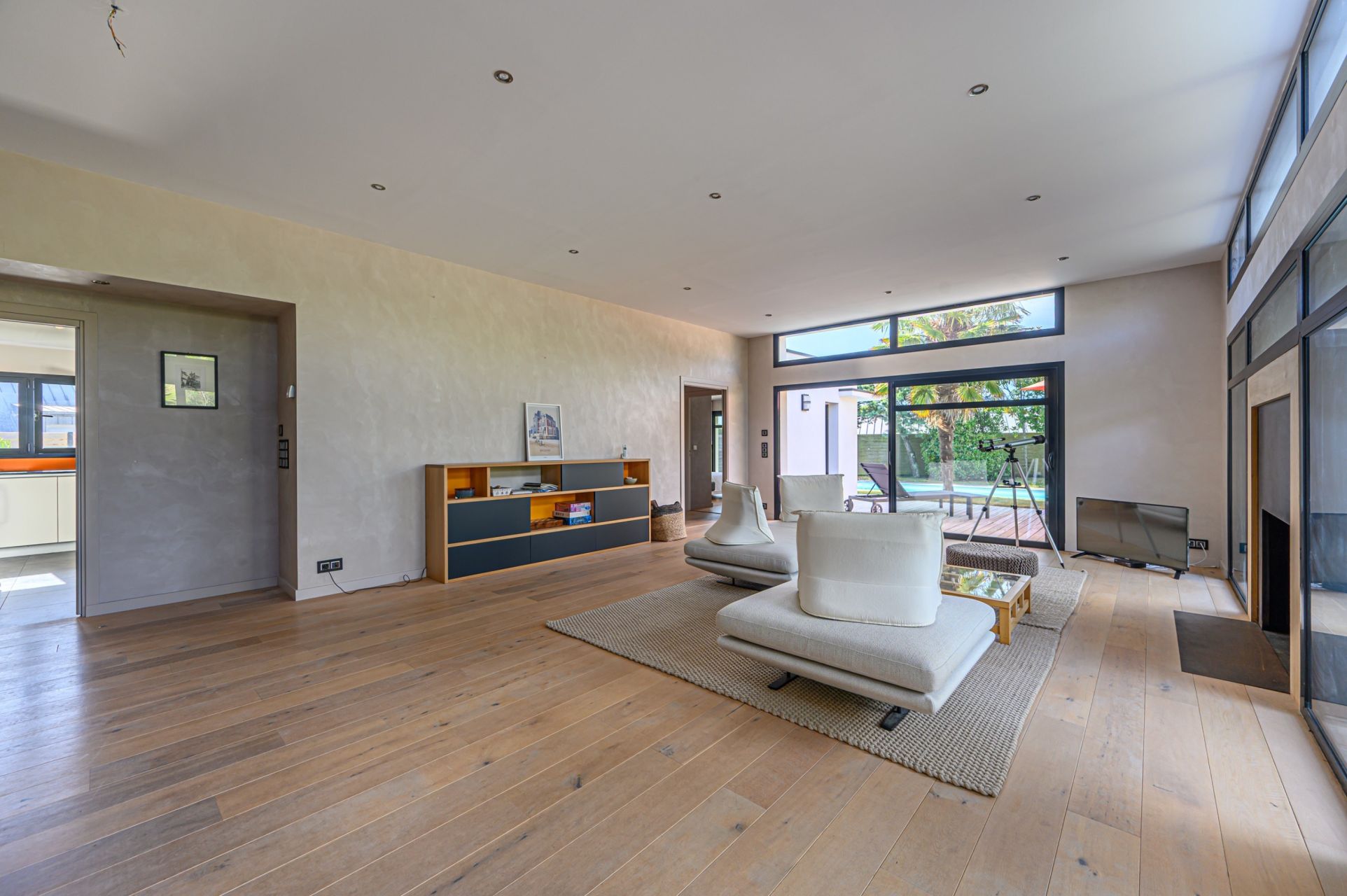 maison contemporaine 8 Pièces en vente sur LARMOR PLAGE (56260)