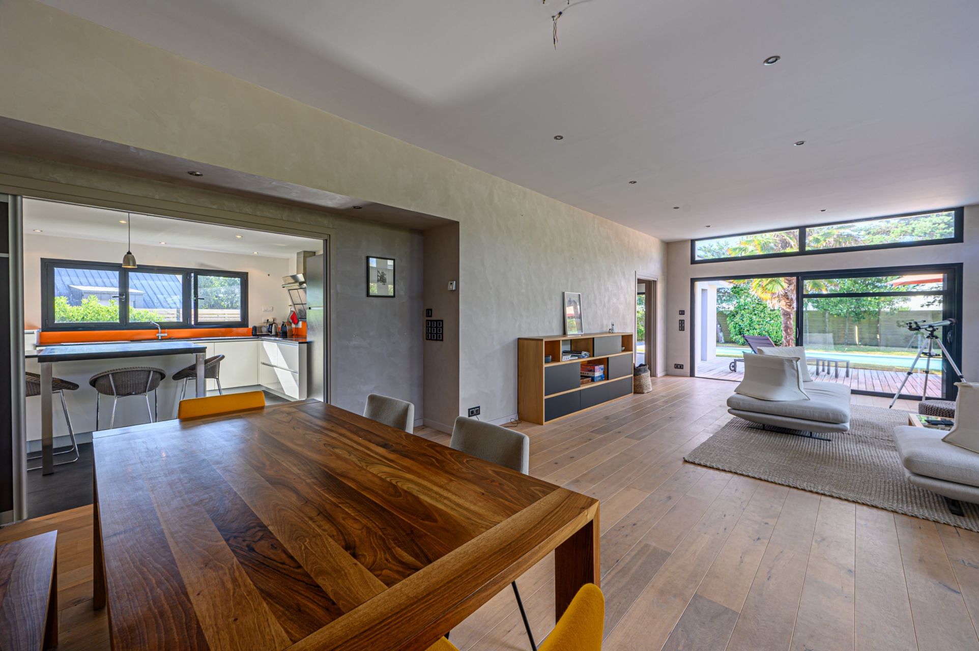 maison contemporaine 8 Pièces en vente sur LARMOR PLAGE (56260)