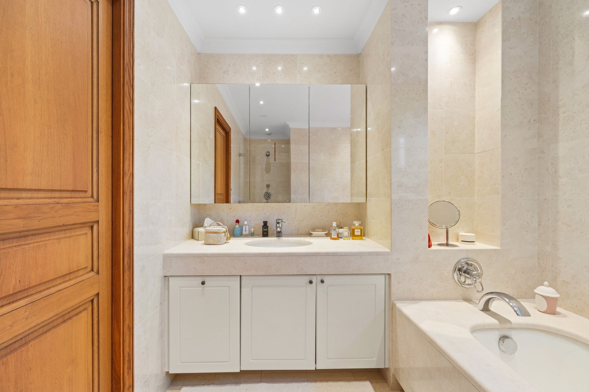 maison provençale de luxe 7 Pièces en vente sur MENTON (06500)